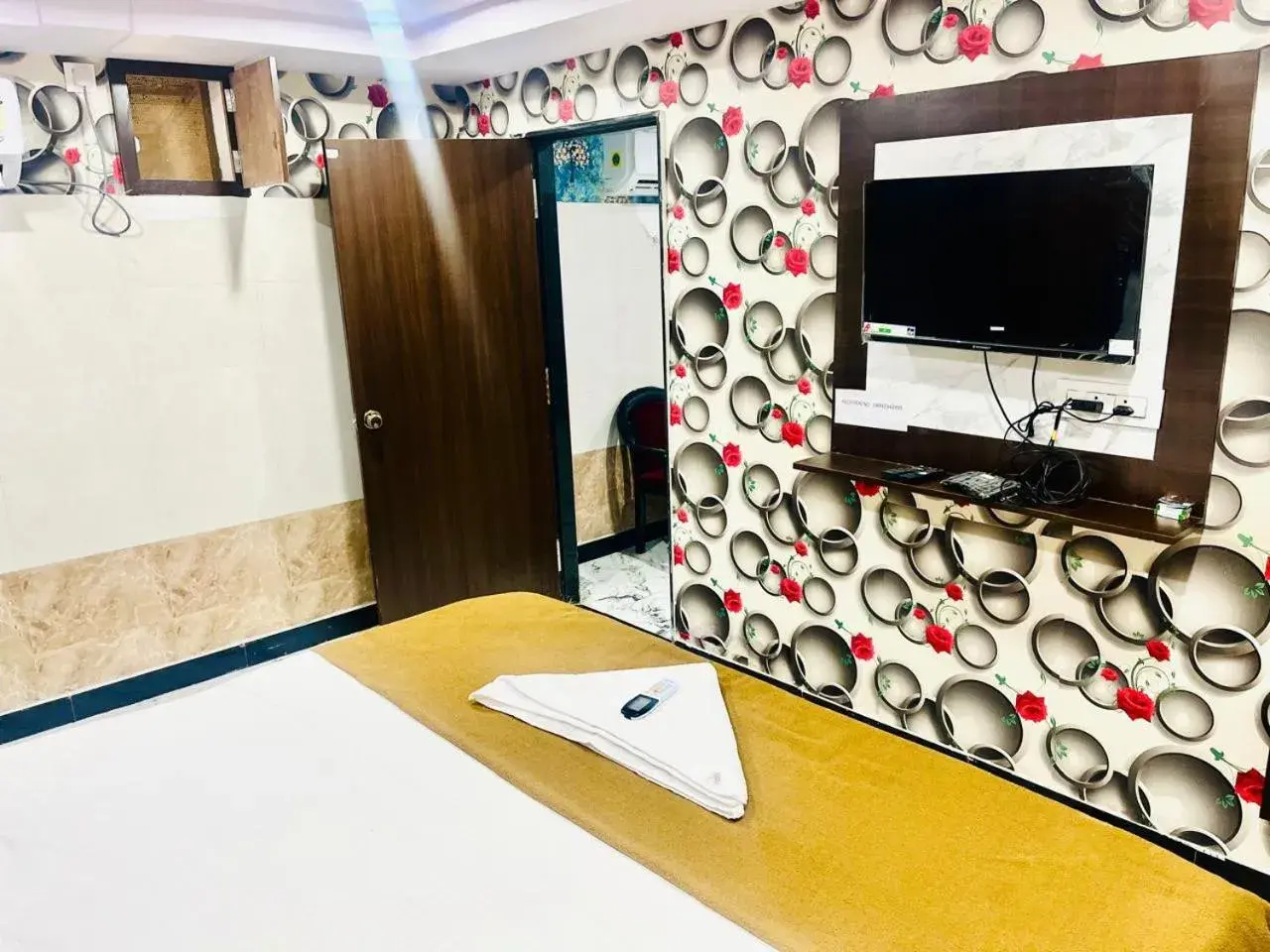 the HOTEL RL GRAND the HOTEL RL GRAND