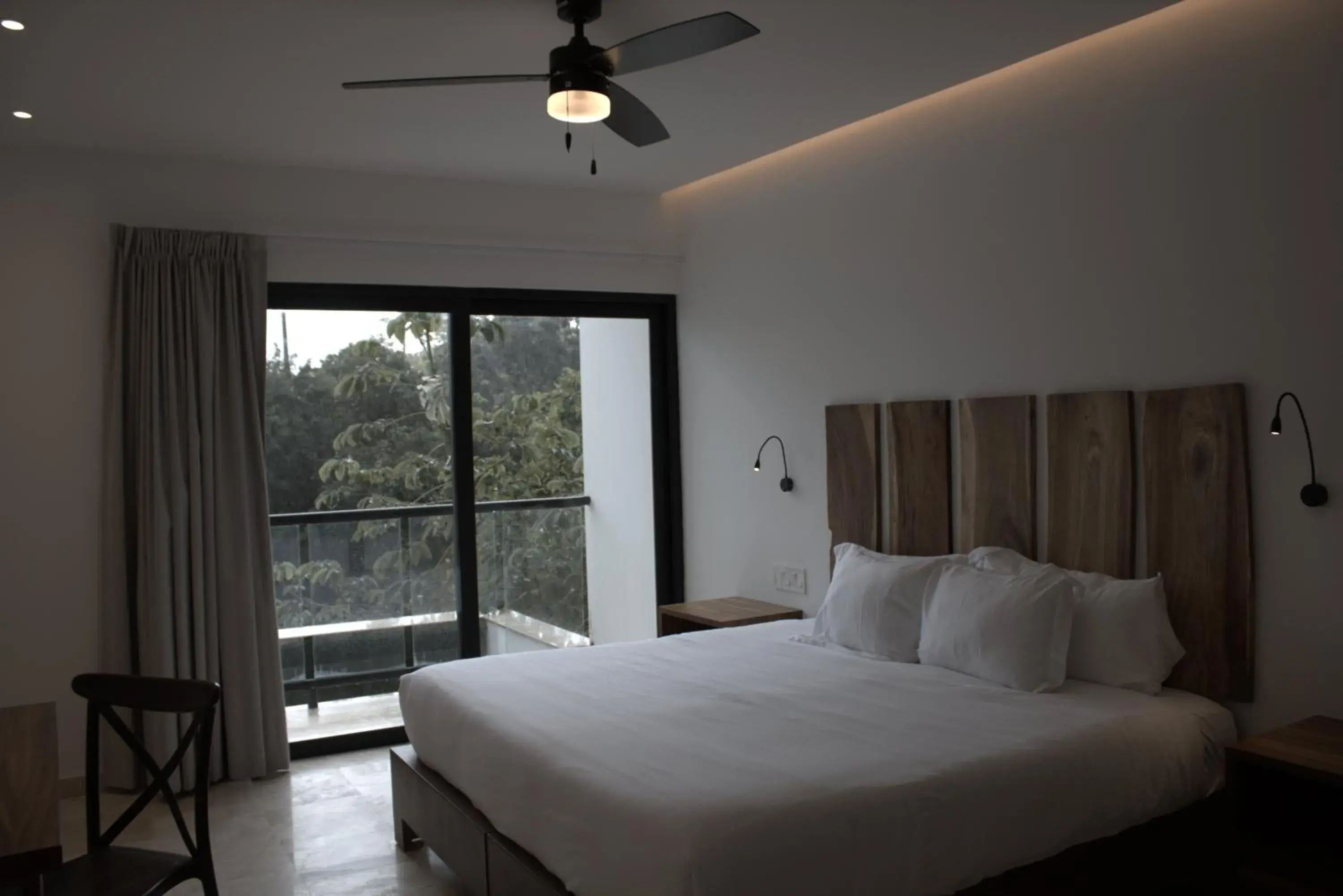 One-Bedroom Apartment with City View in Hotel B10 - Distinctive Hotel- One-Bedroom Apartment with City View in Hotel B10 - Distinctive Hotel-