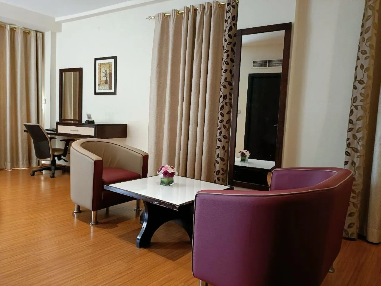 Living room in Manhattan Avenue Hotel