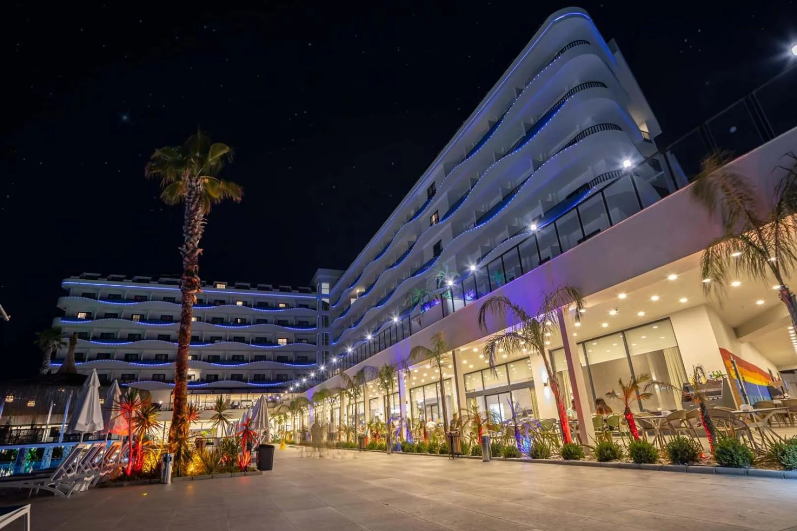 Property building in Dream Water World