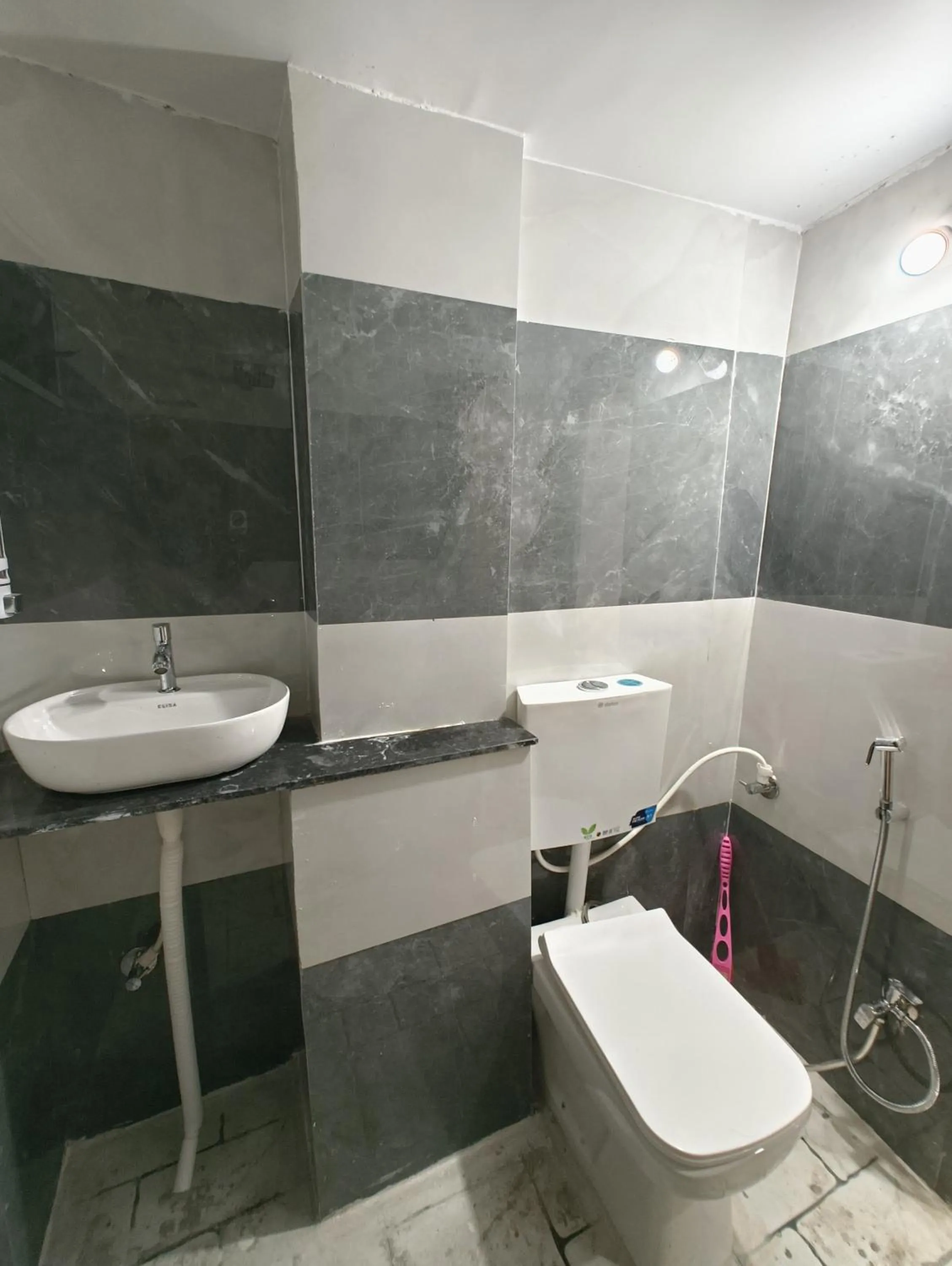 Bathroom in Hotel Advika Ujjain