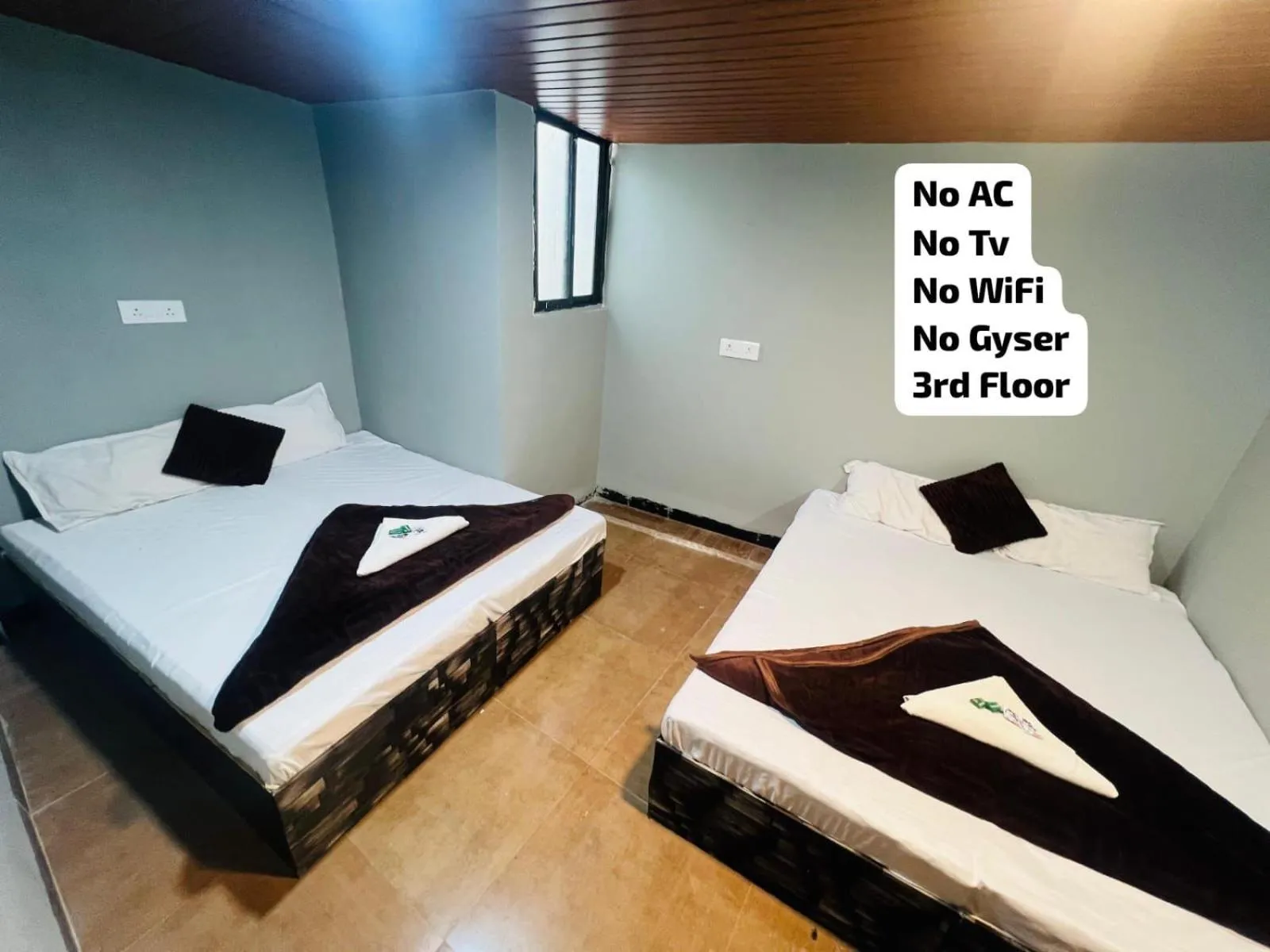 Bed in Hotel Advika Ujjain