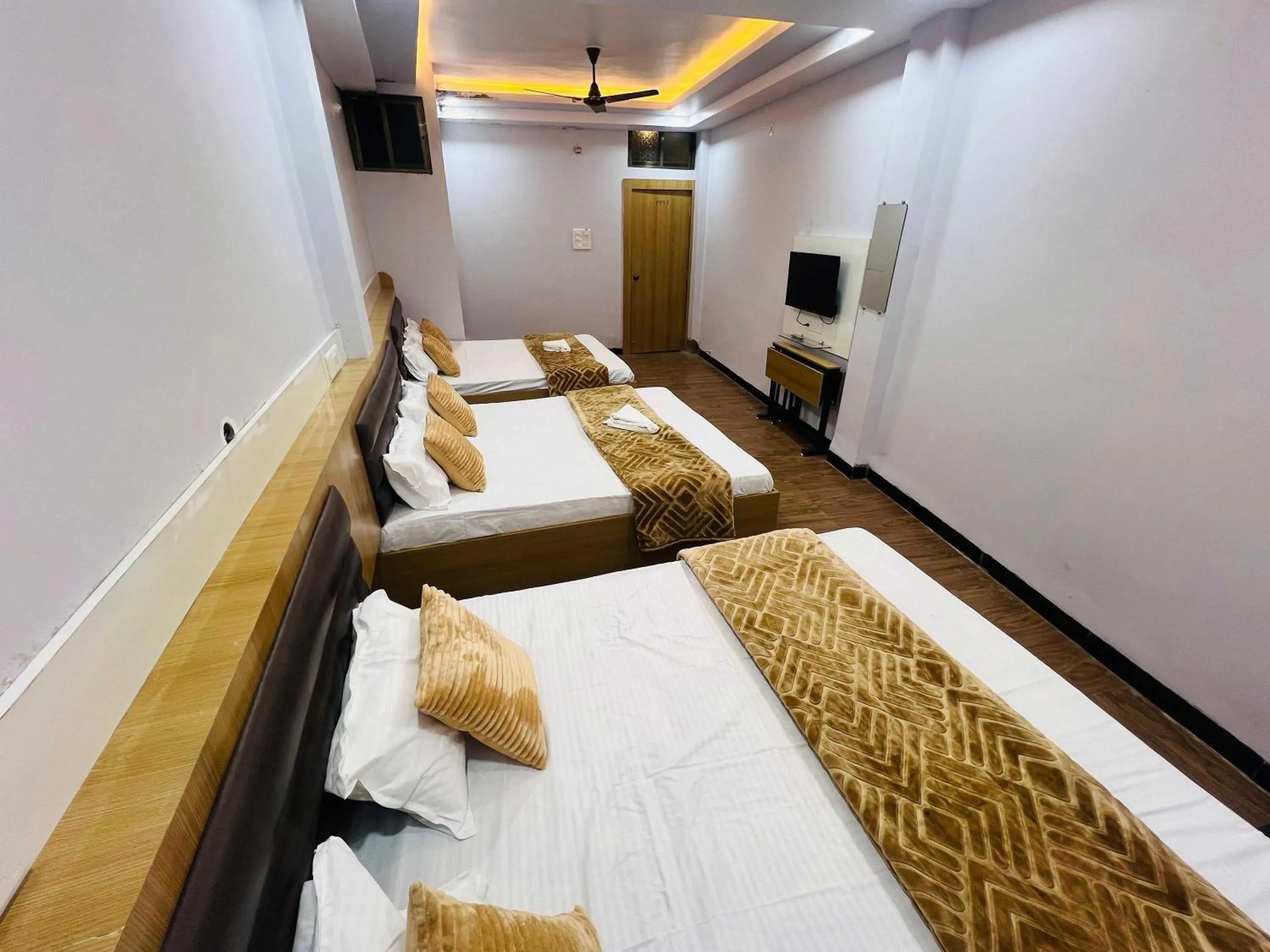 Bed in Hotel Advika Ujjain