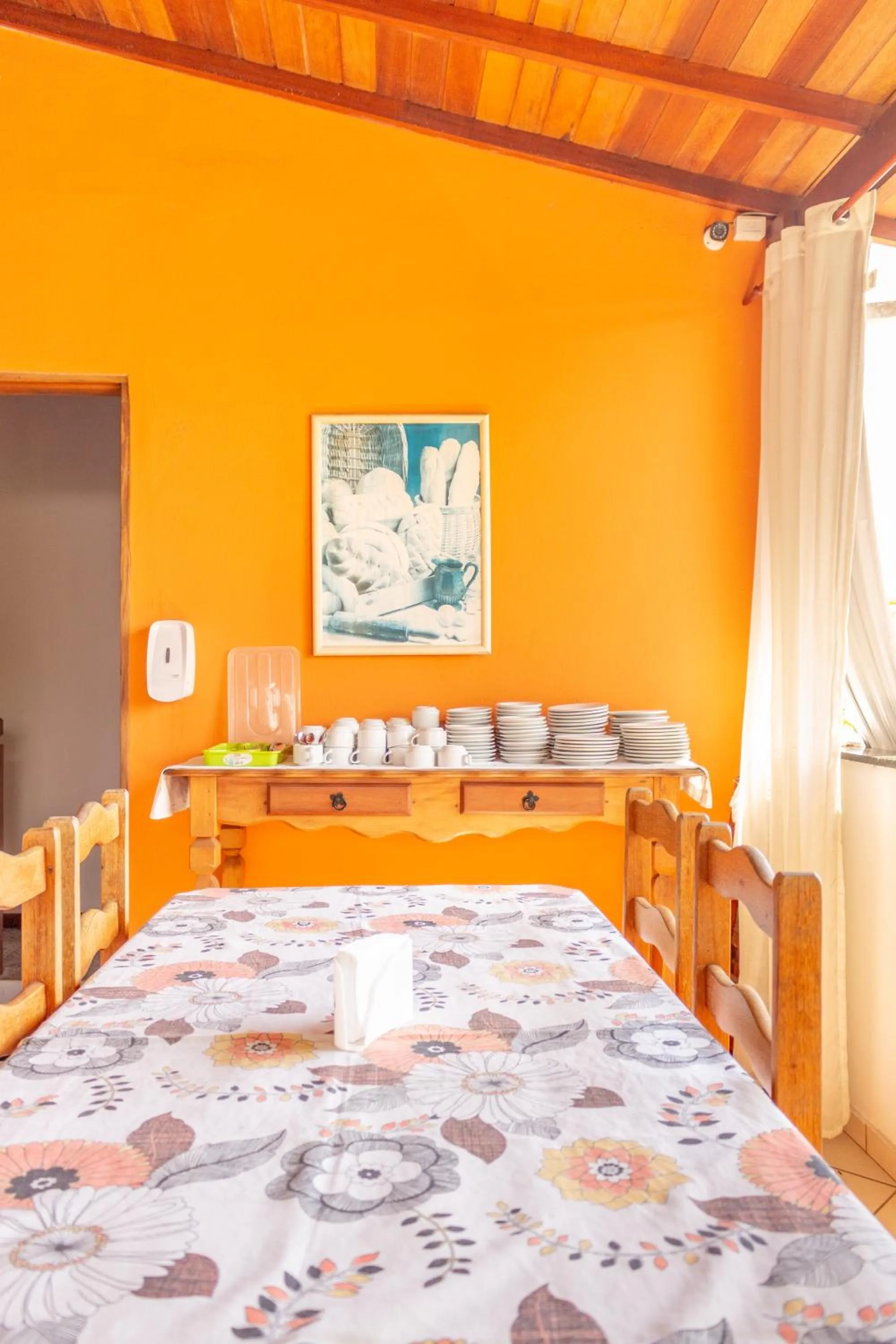 Breakfast, Bed in Pousada Luz do Sol