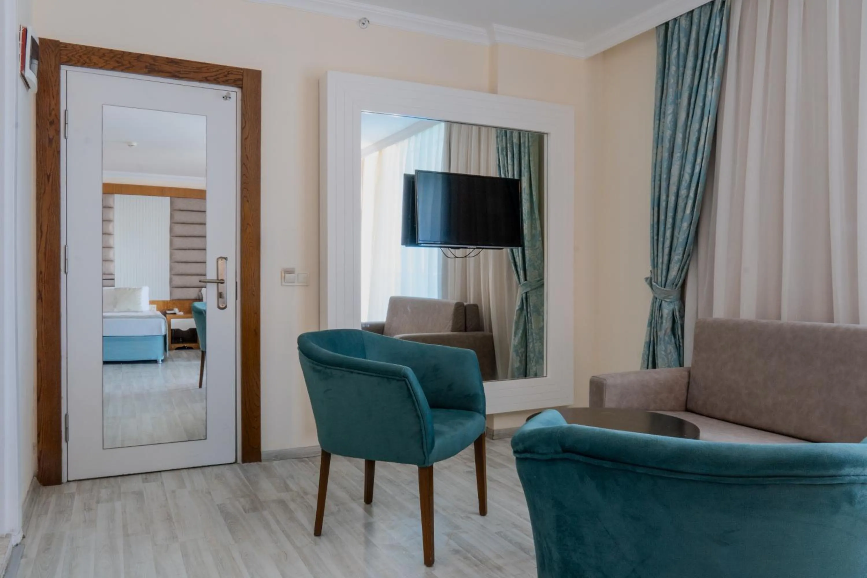 TV and multimedia in Concordia Celes Beach Hotel