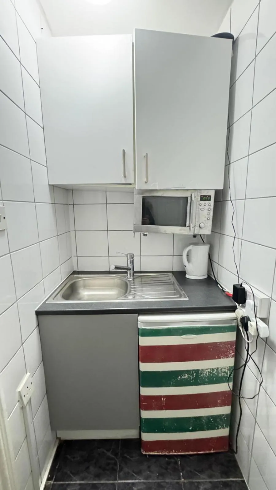 Kitchen or kitchenette in Anwar House