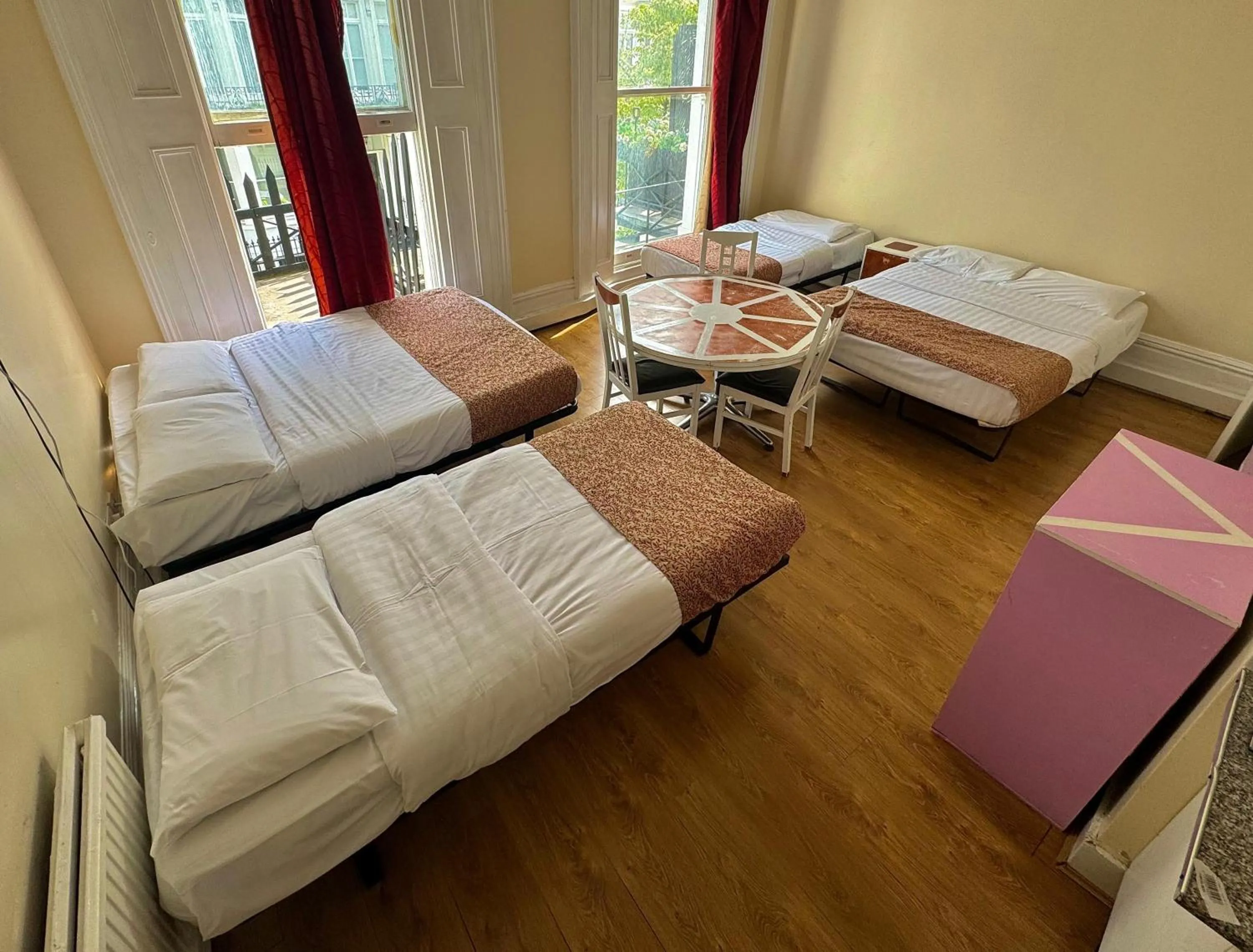 Photo of the whole room, Bed in Anwar House