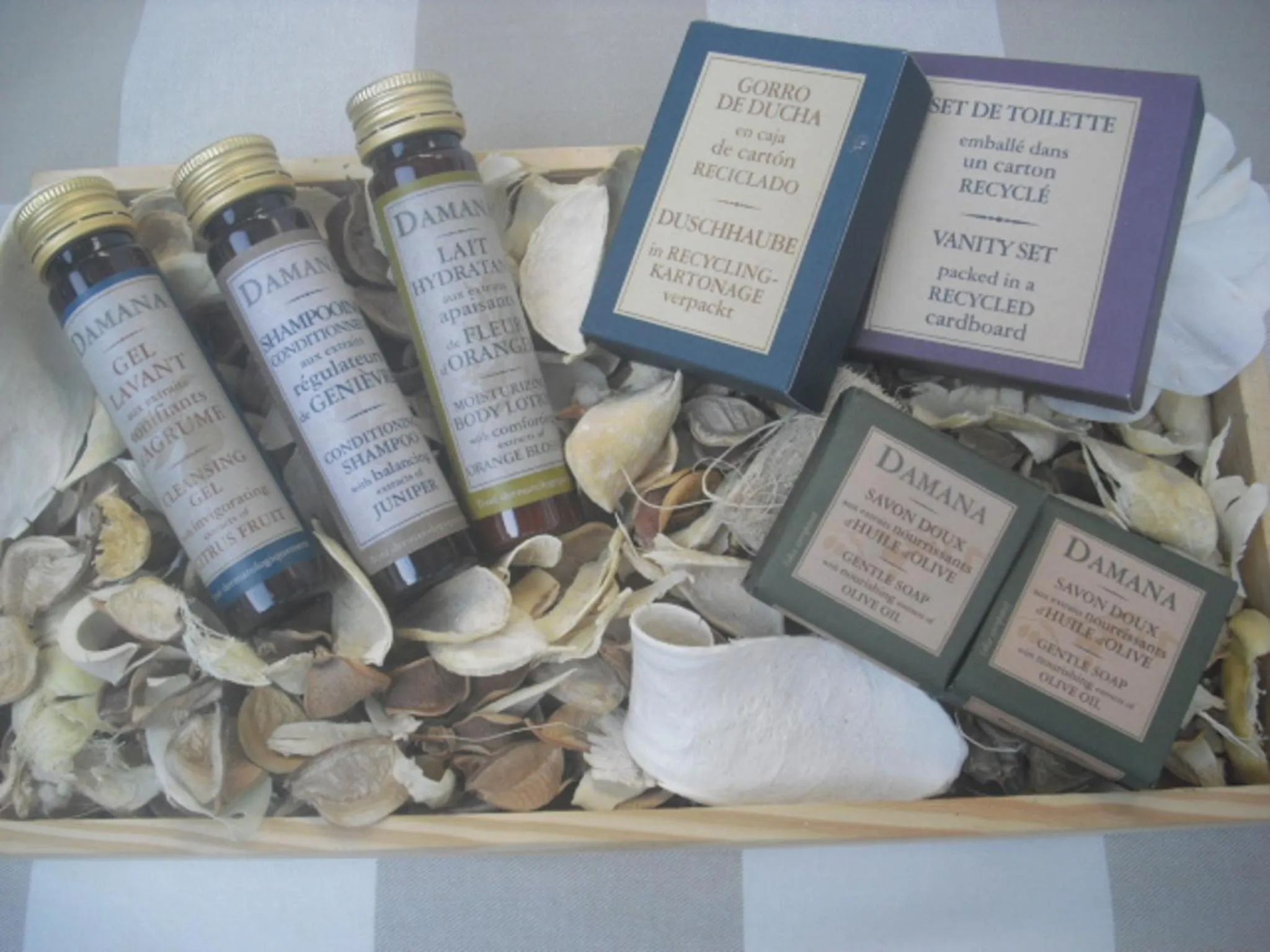 Bathroom in Casetta Bianca B&B