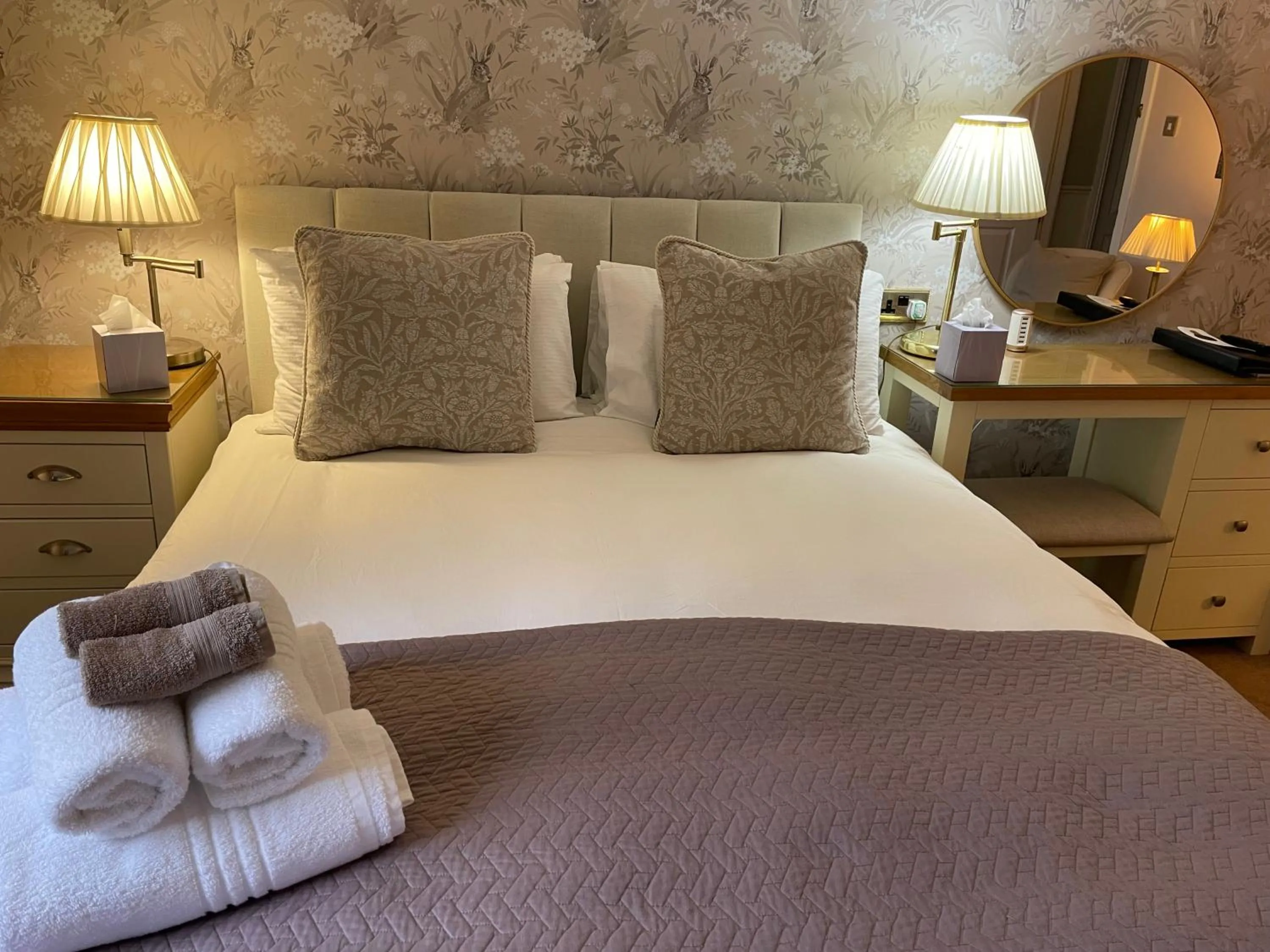 Bed in Castlecroft Bed and Breakfast