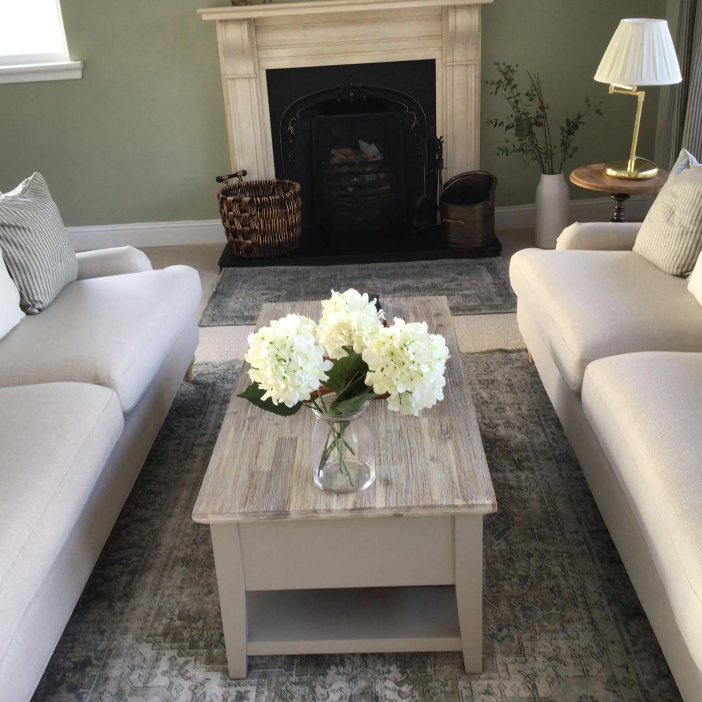 Lounge or bar in Castlecroft Bed and Breakfast