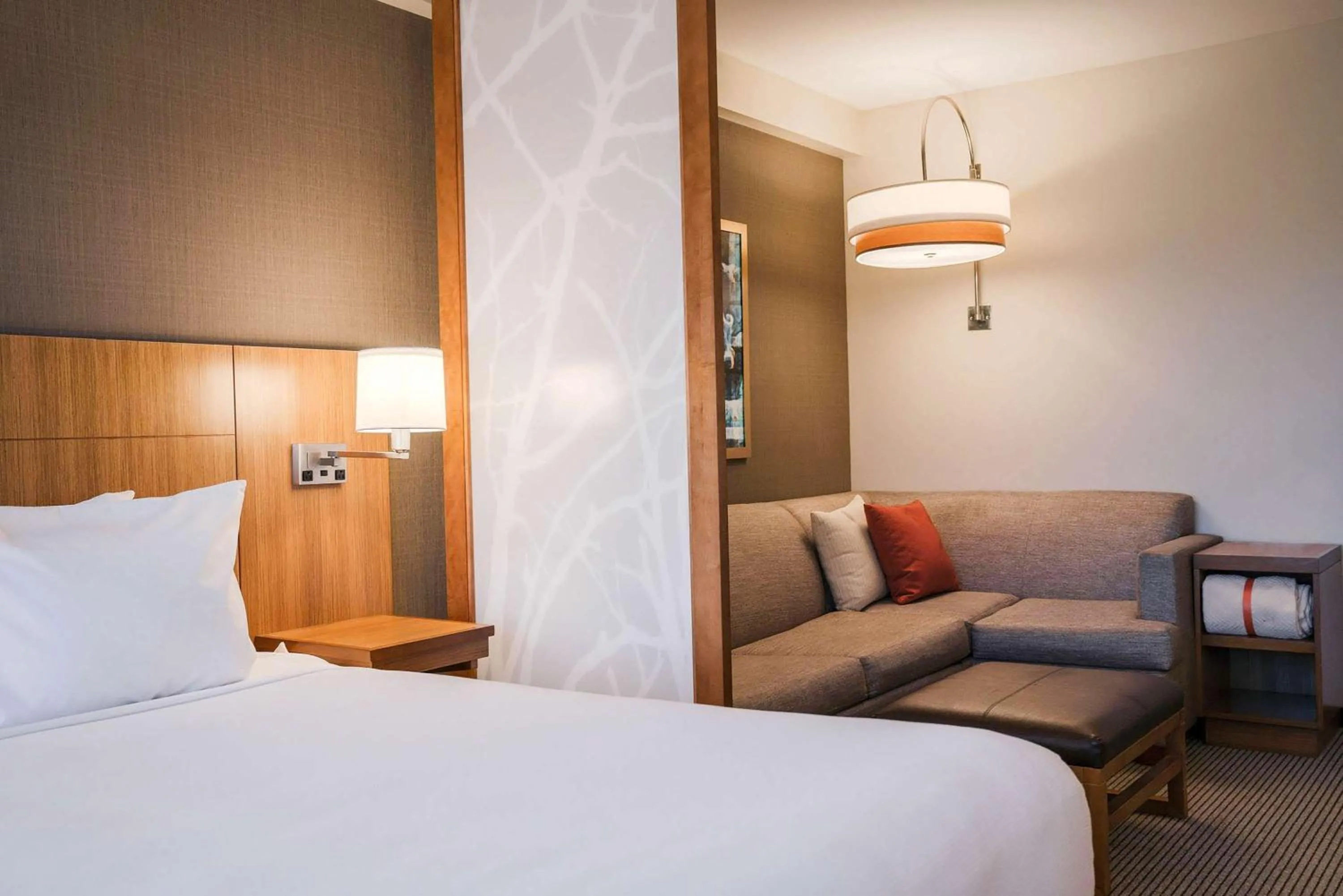 Bedroom in Hyatt Place Buffalo / Amherst, NY