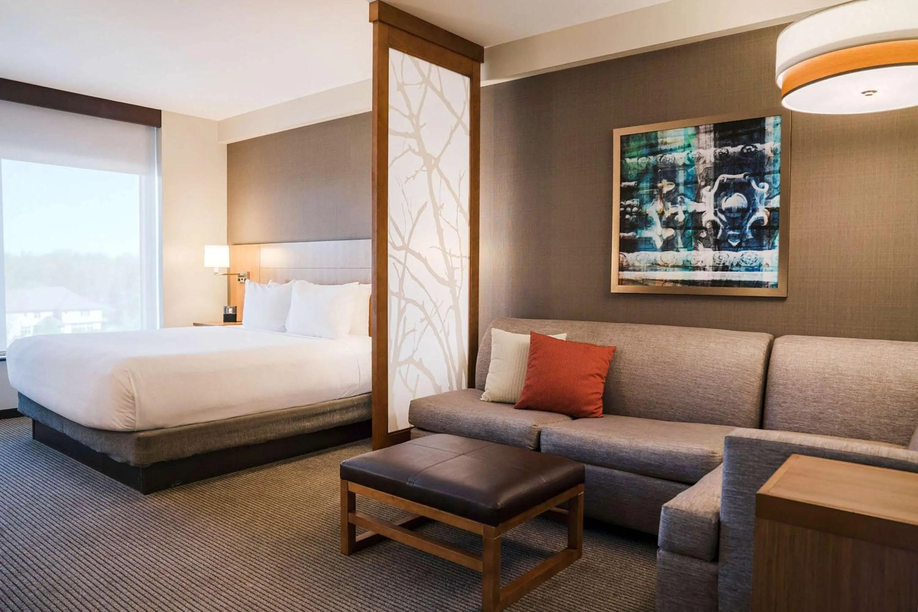 Bedroom in Hyatt Place Buffalo / Amherst, NY