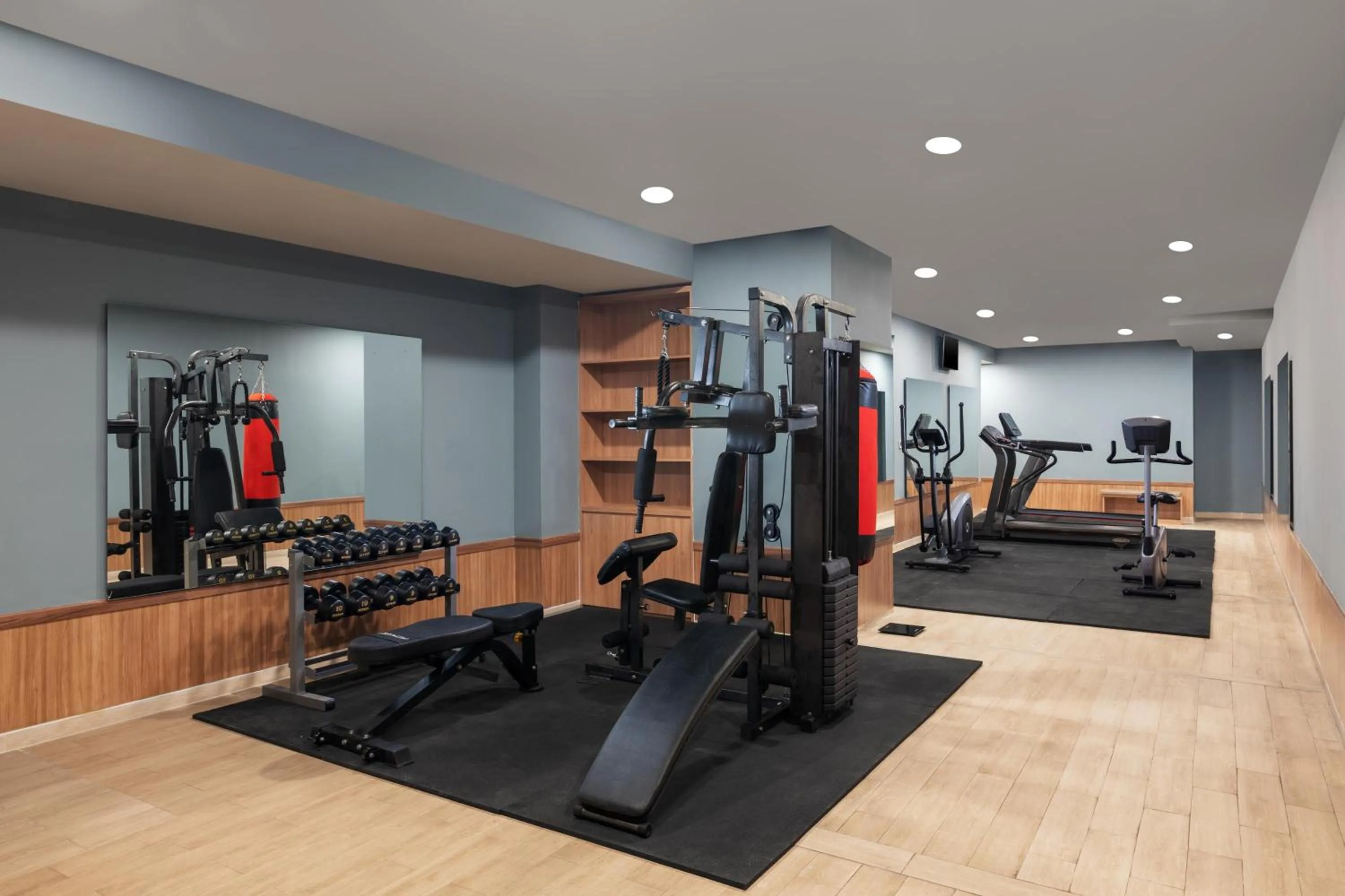 Fitness centre/facilities in Hotel Neo Plus Airport Jakarta