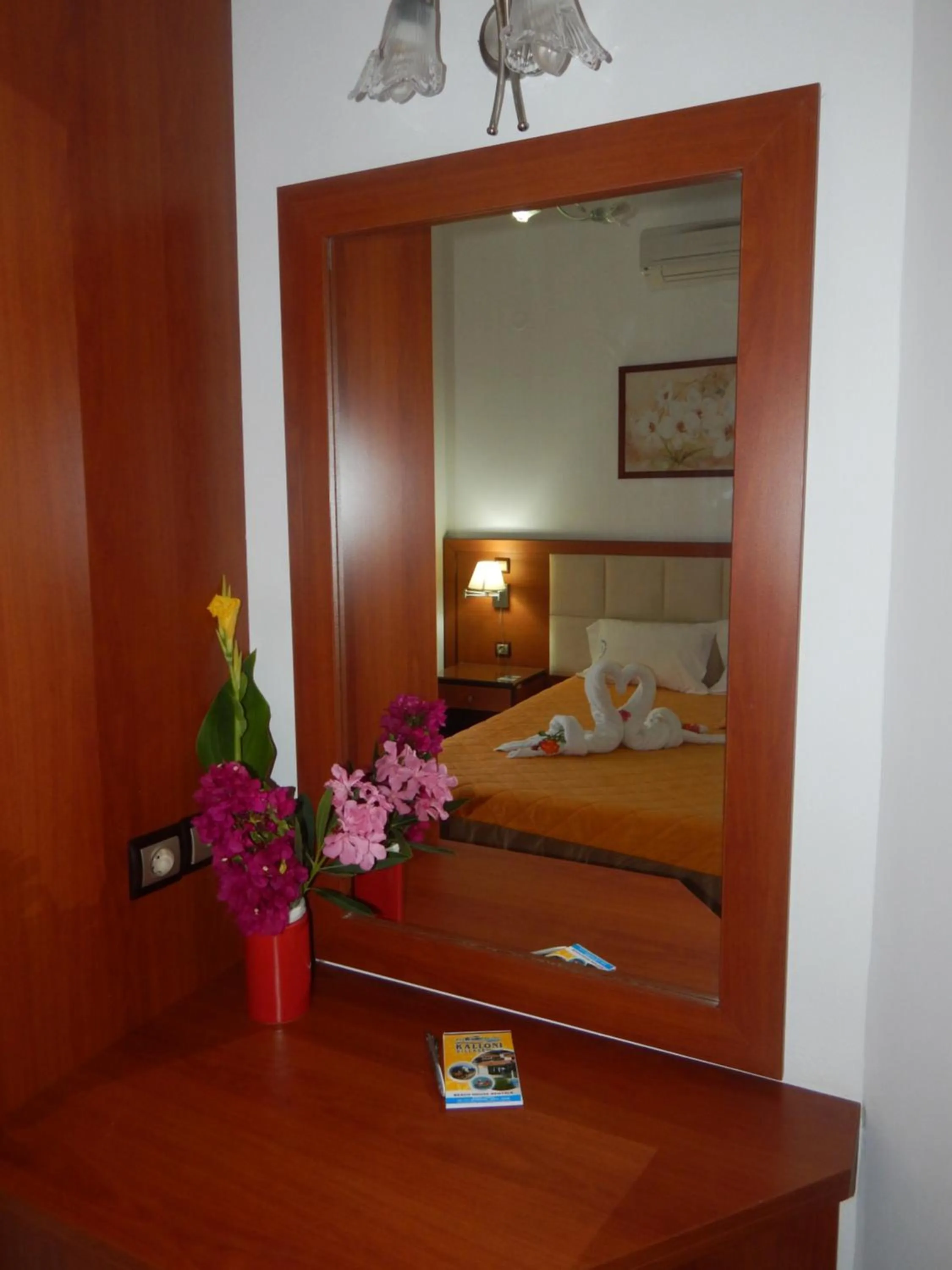 Bedroom, Bed in Kalloni village apartments