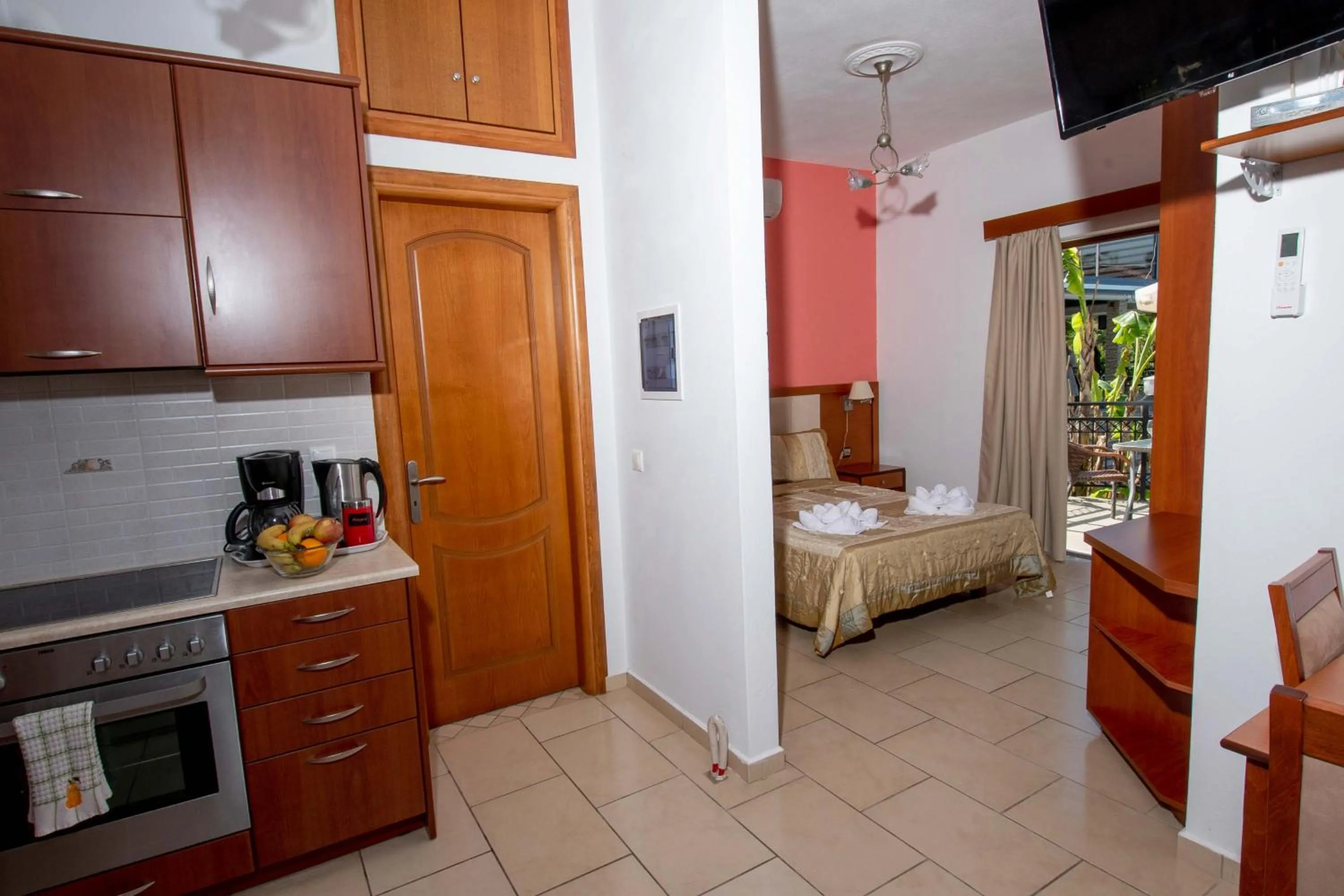 Bedroom, Bed in Kalloni village apartments