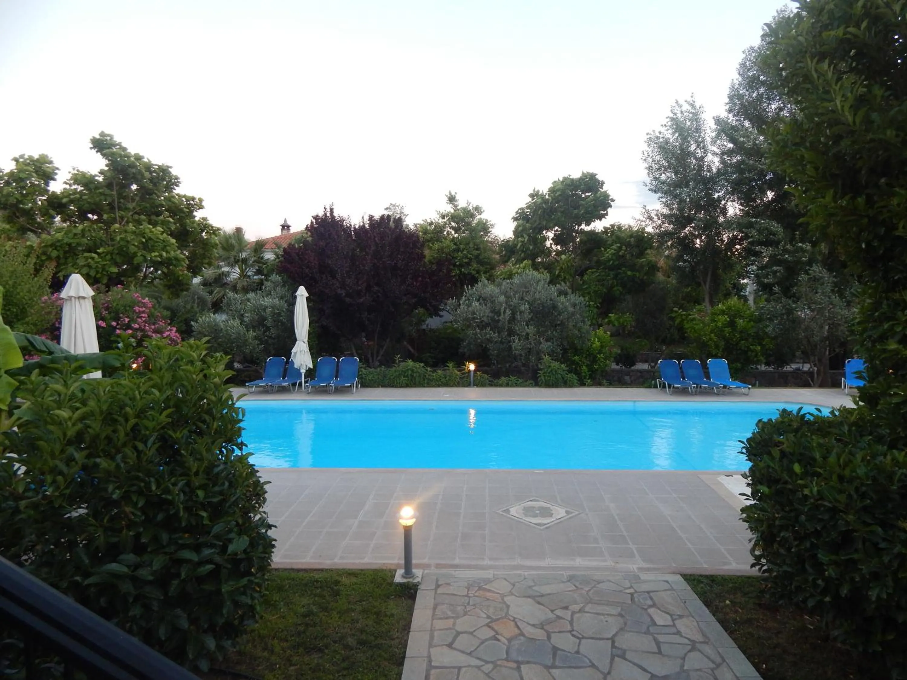 Swimming pool in Kalloni village apartments
