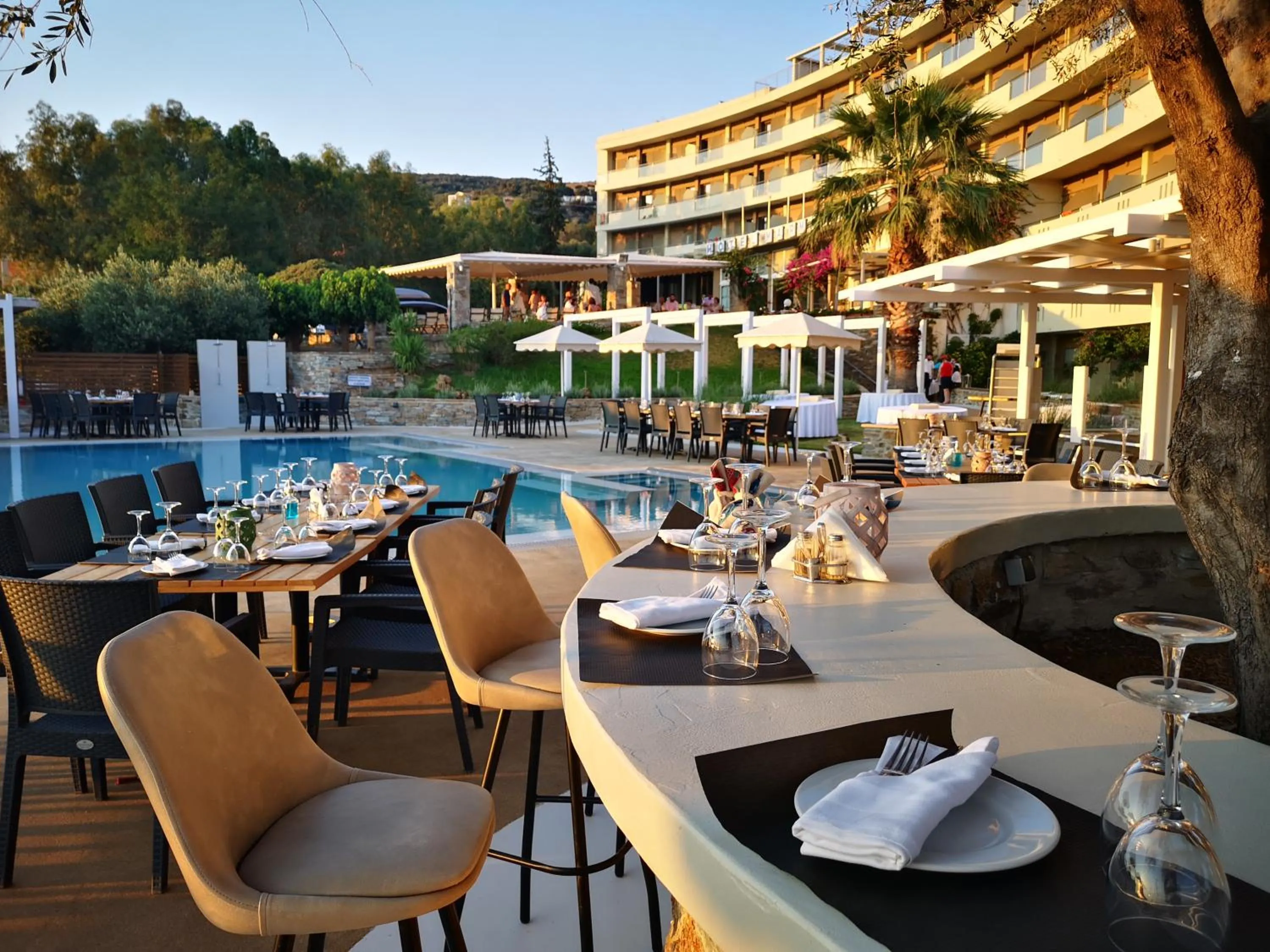 Restaurant/places to eat in Marmari Bay Hotel