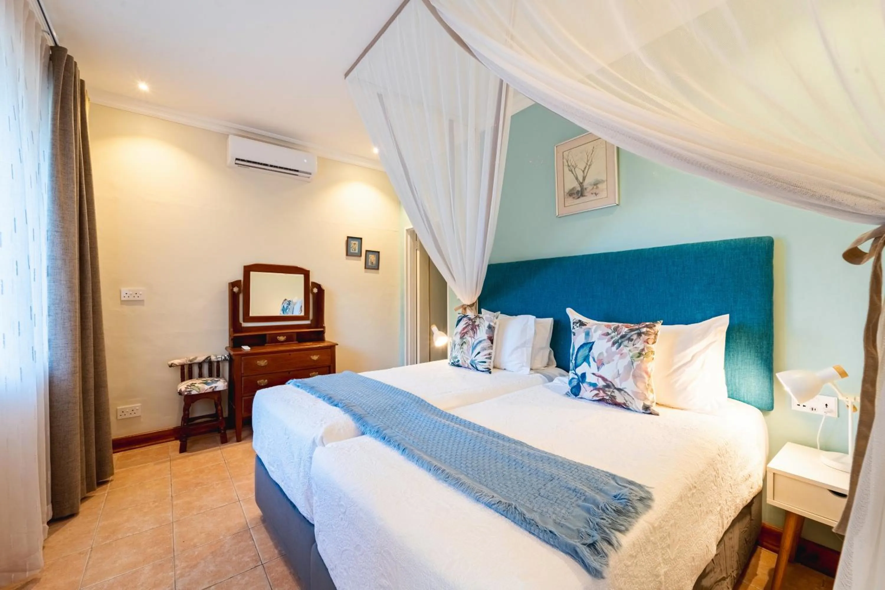 Bed in The Victorian Manor