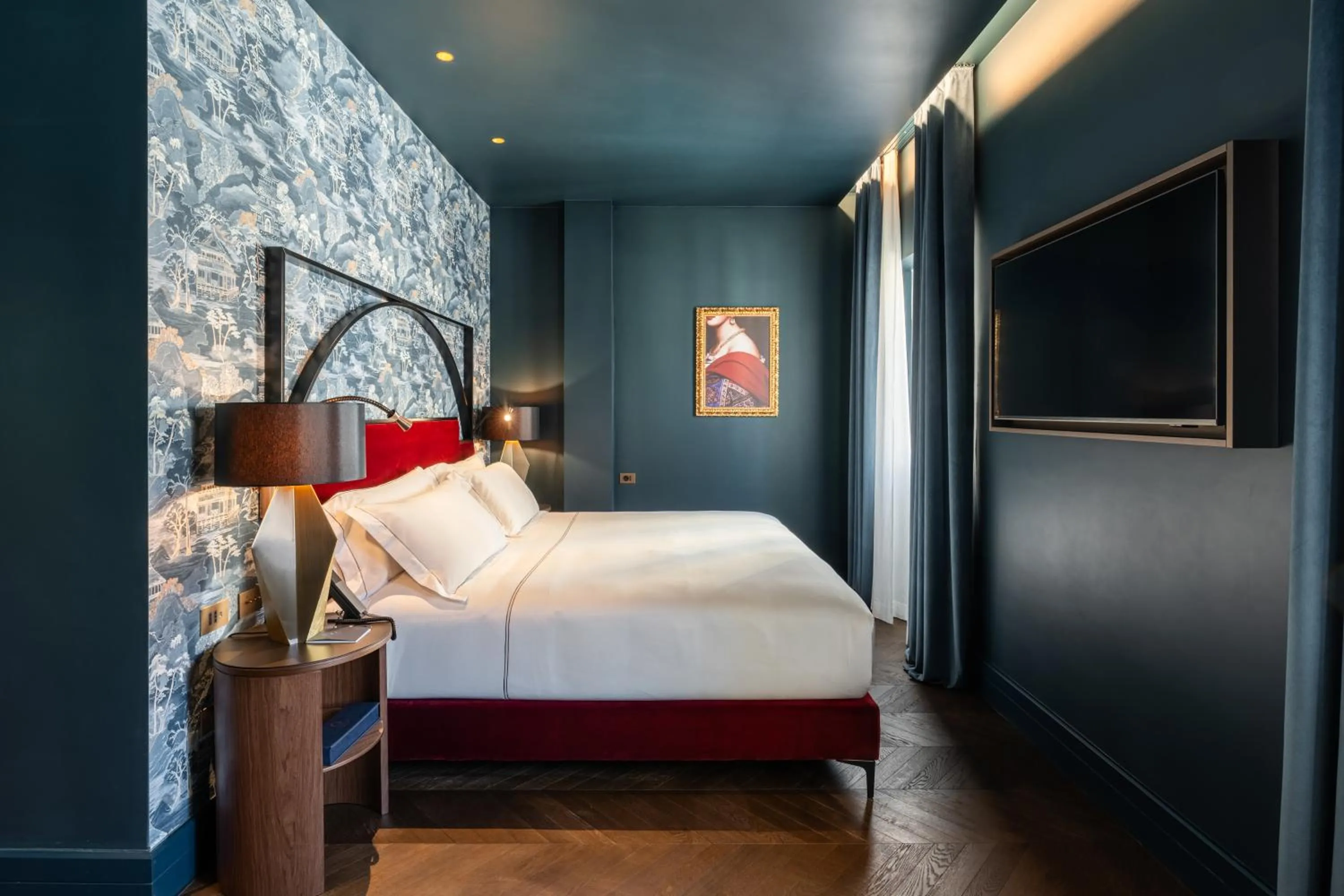 Photo of the whole room, Bed in The Goethe Hotel - Small Luxury Hotels of the World