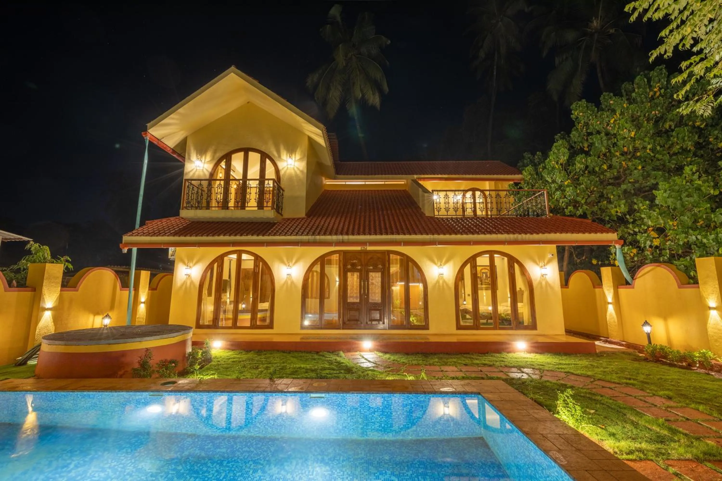 Property building in Ishaan Holiday Home