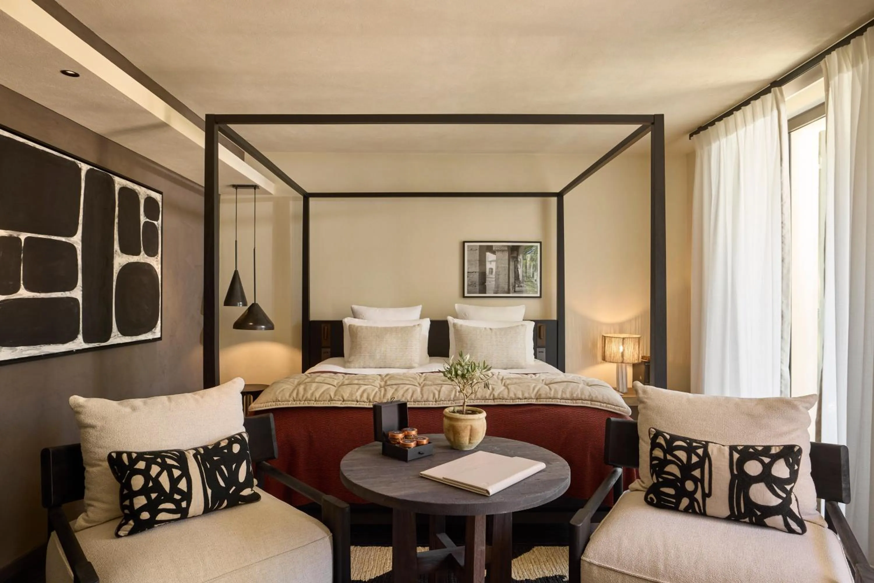 Bed in L'Isle de Leos Hotel & Spa - MGallery Collection