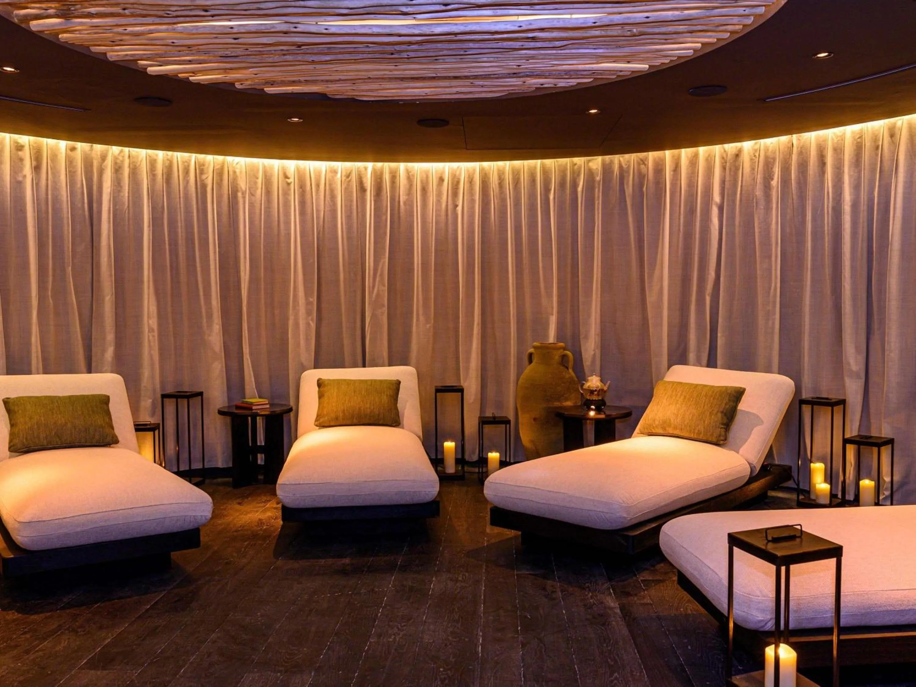 Spa and wellness centre/facilities, Bed in L'Isle de Leos Hotel & Spa - MGallery Collection