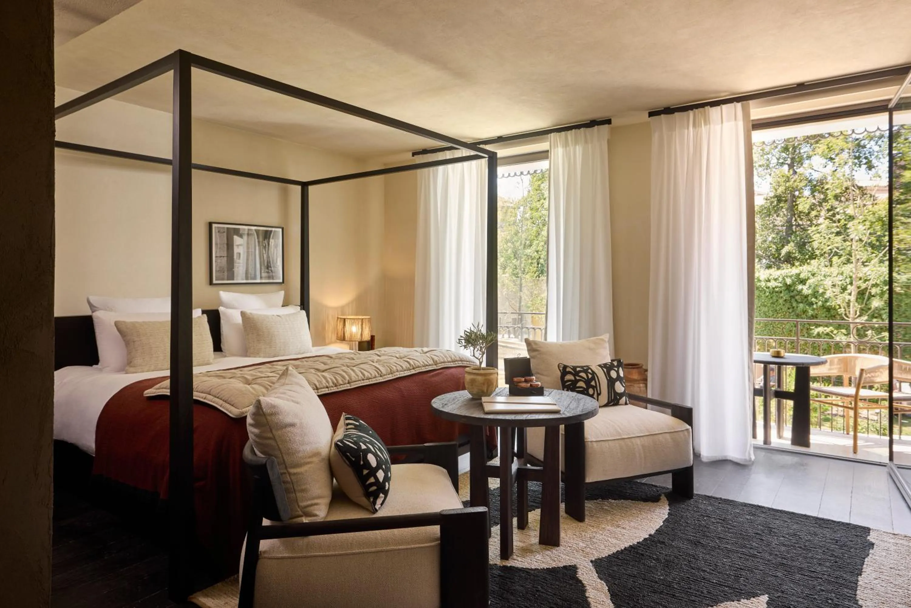 Bed in L'Isle de Leos Hotel & Spa - MGallery Collection