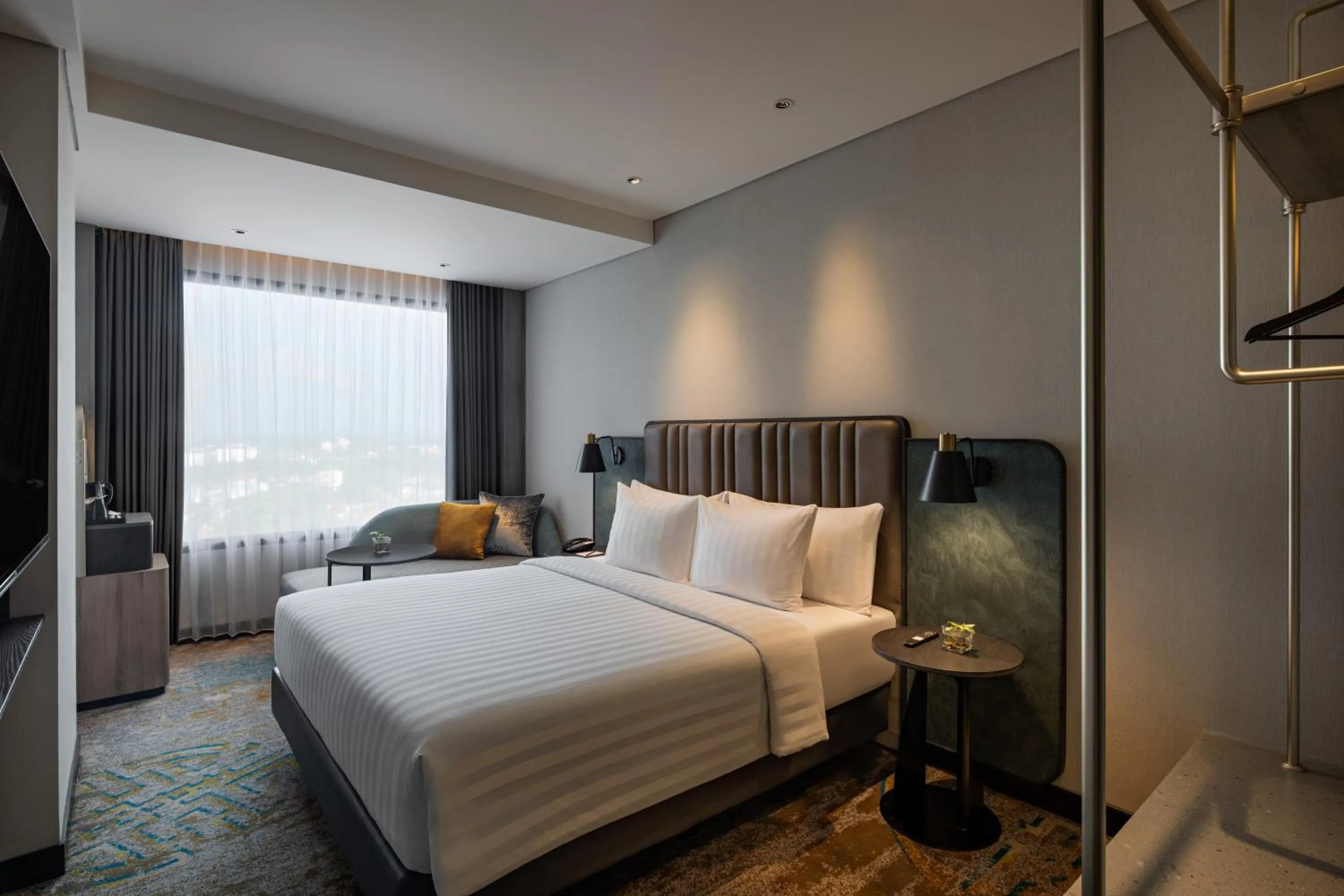Bedroom, Bed in Mercure Madiun