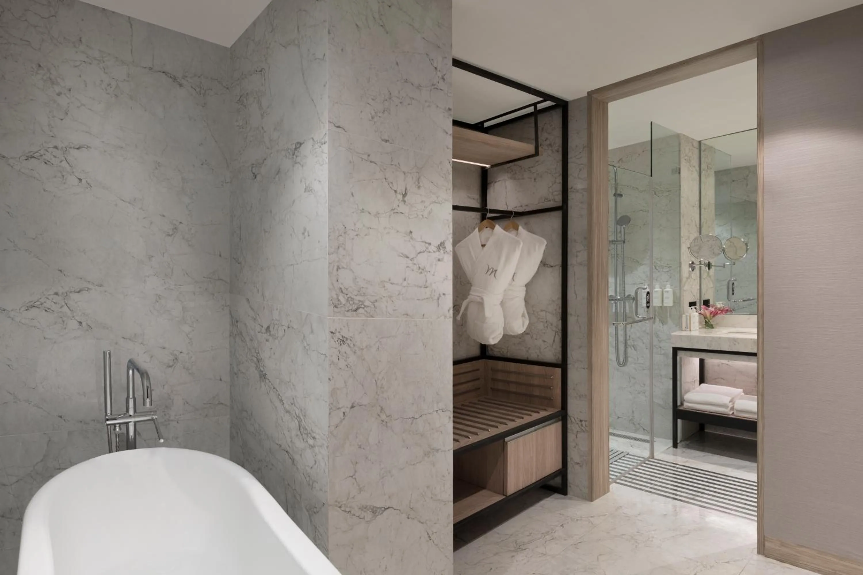 Bath in Mercure Kathmandu Sukedhara Heights