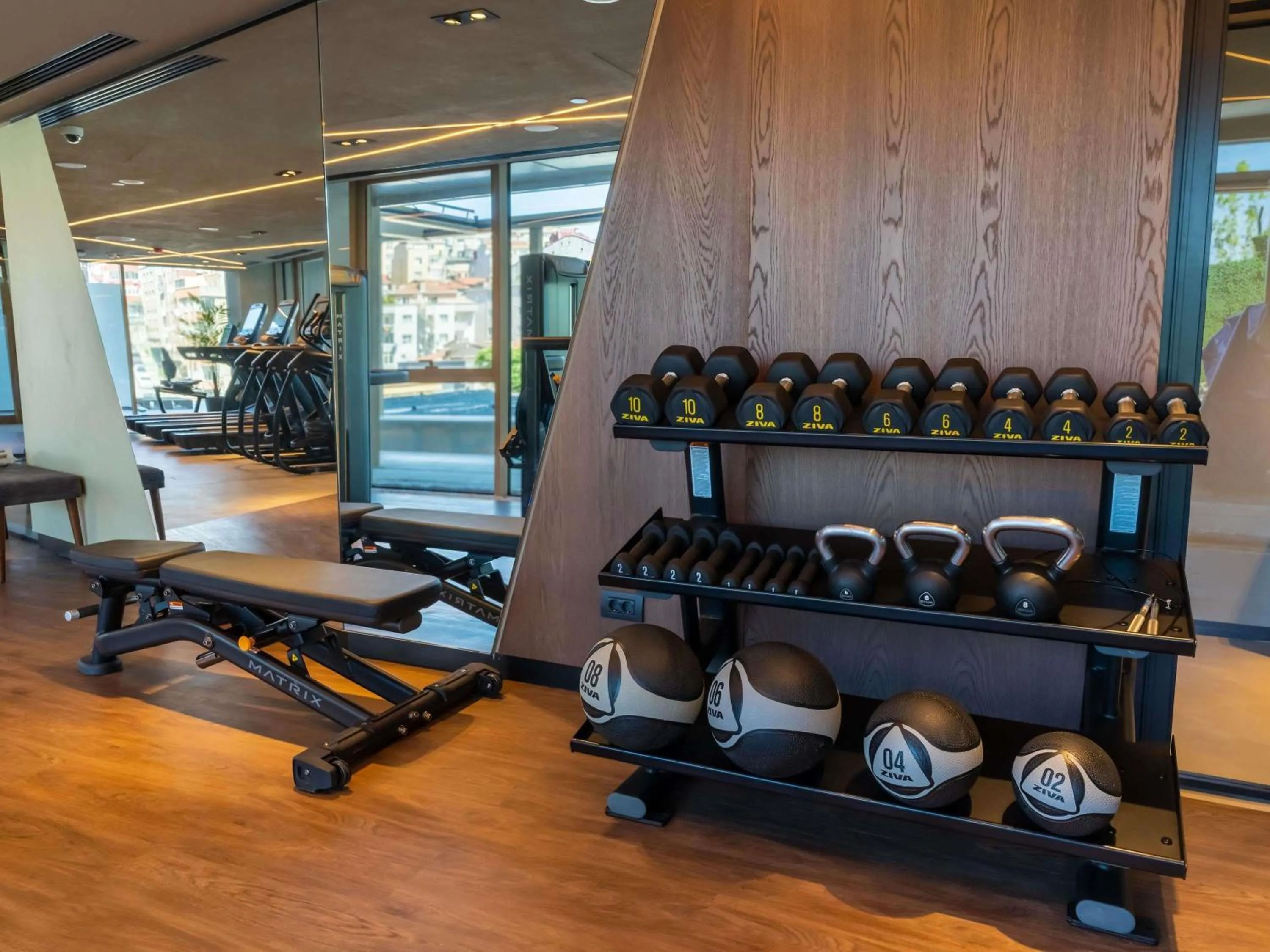 Fitness centre/facilities in Novotel Istanbul Bomonti