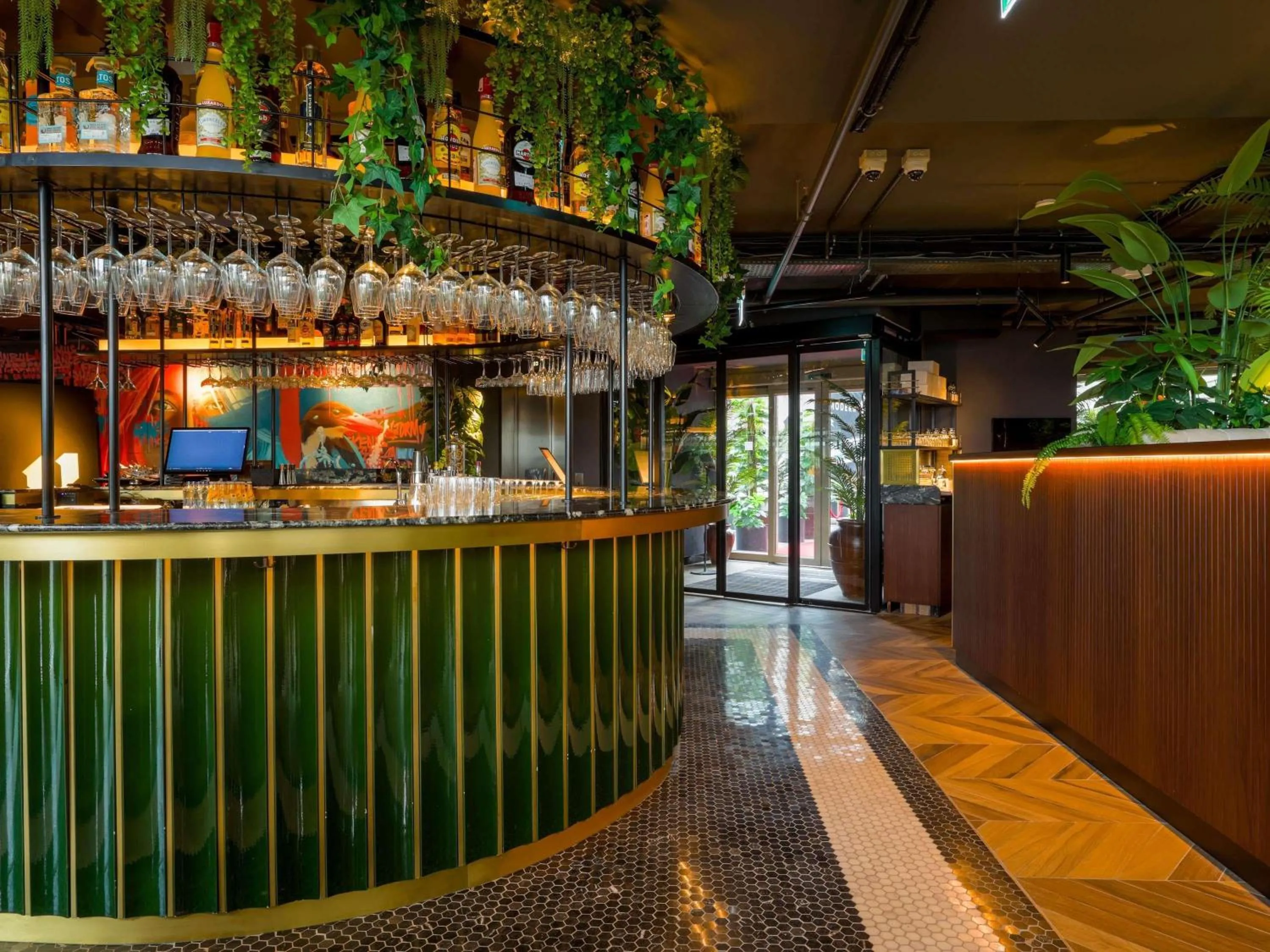 Restaurant/places to eat in Novotel Istanbul Bomonti