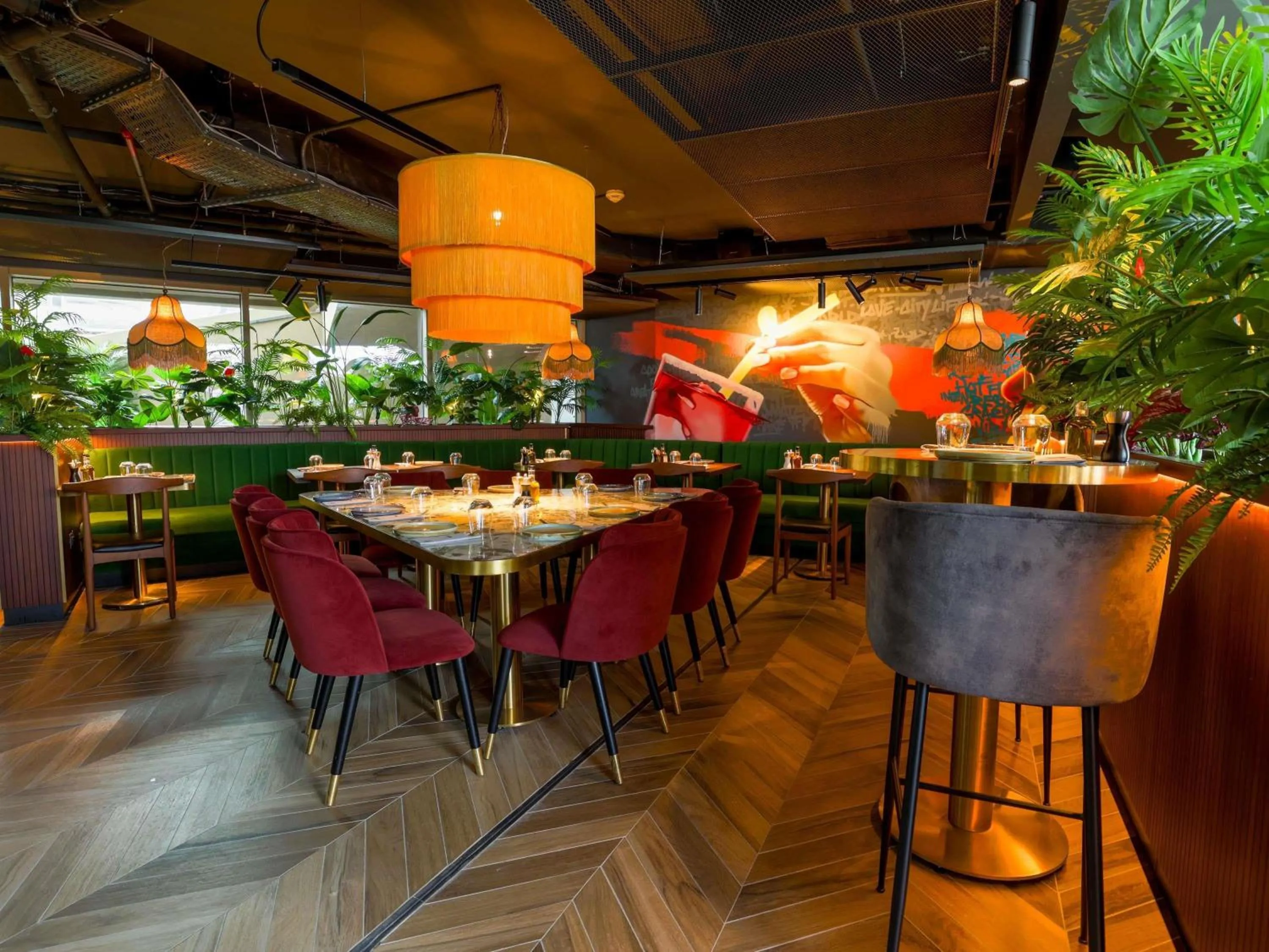 Restaurant/places to eat in Novotel Istanbul Bomonti