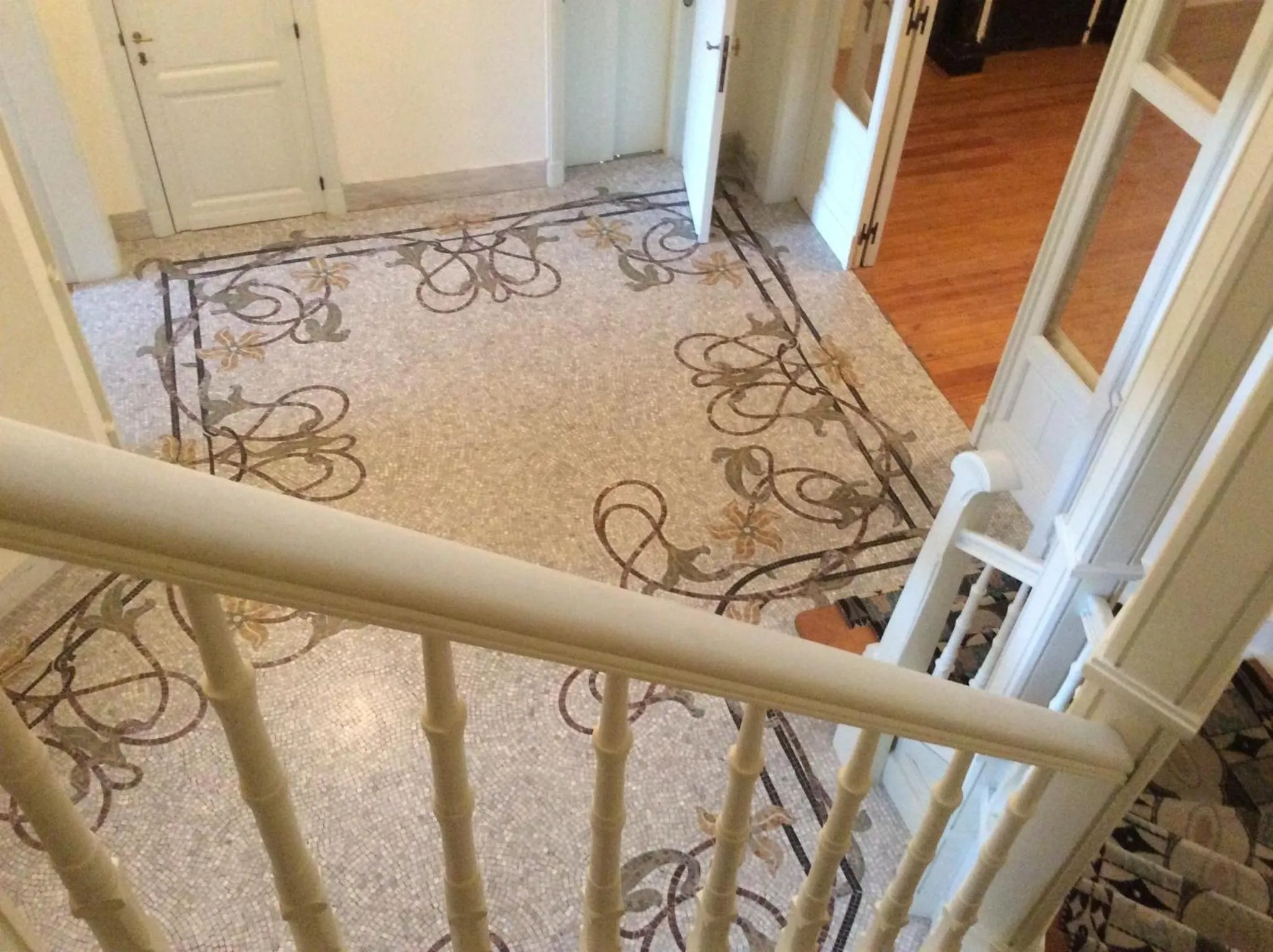 Decorative detail in Maison Flagey Brussels