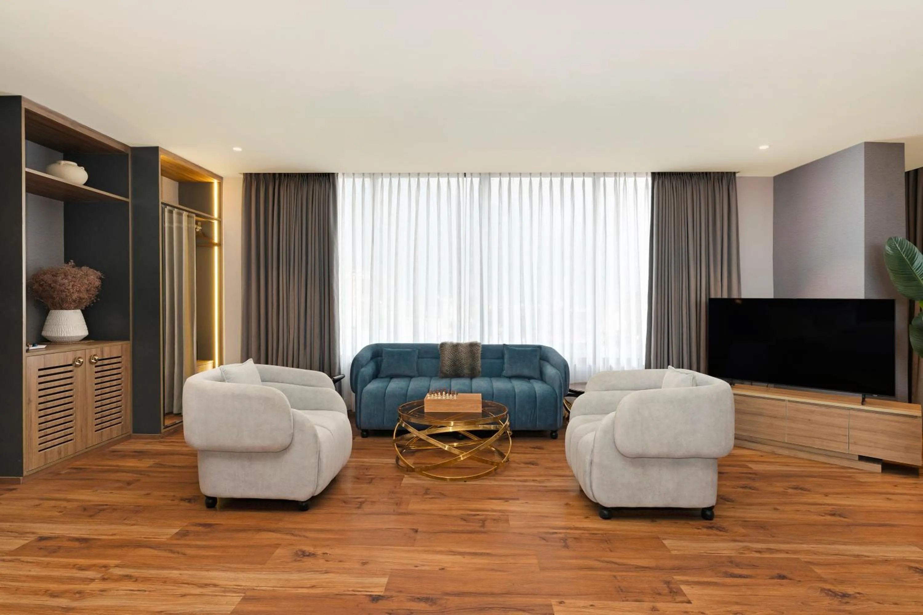 Seating area in ZANA by the Ganges, Tapovan, Rishikesh