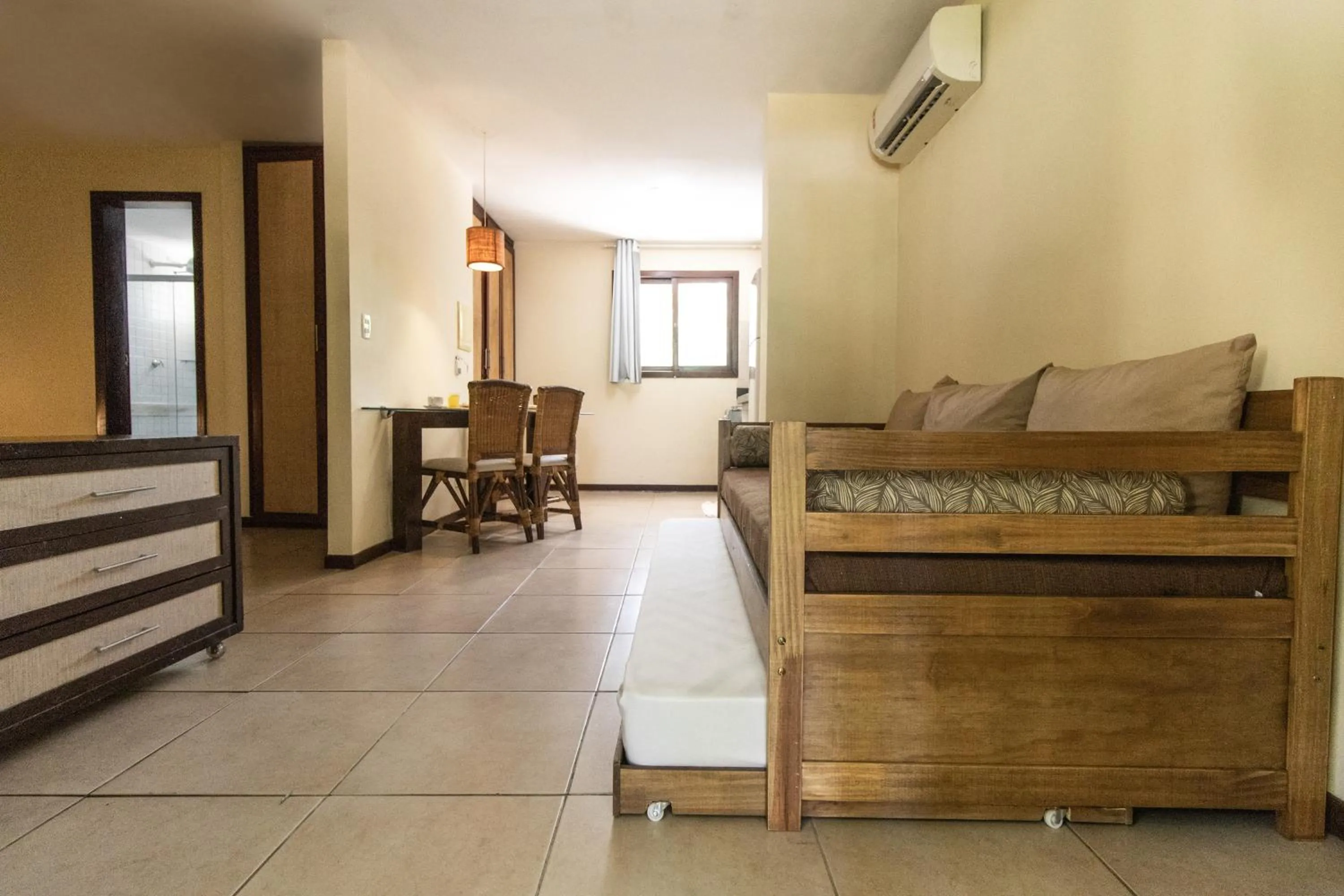 Bed in Solar Pipa by Pipa Centro