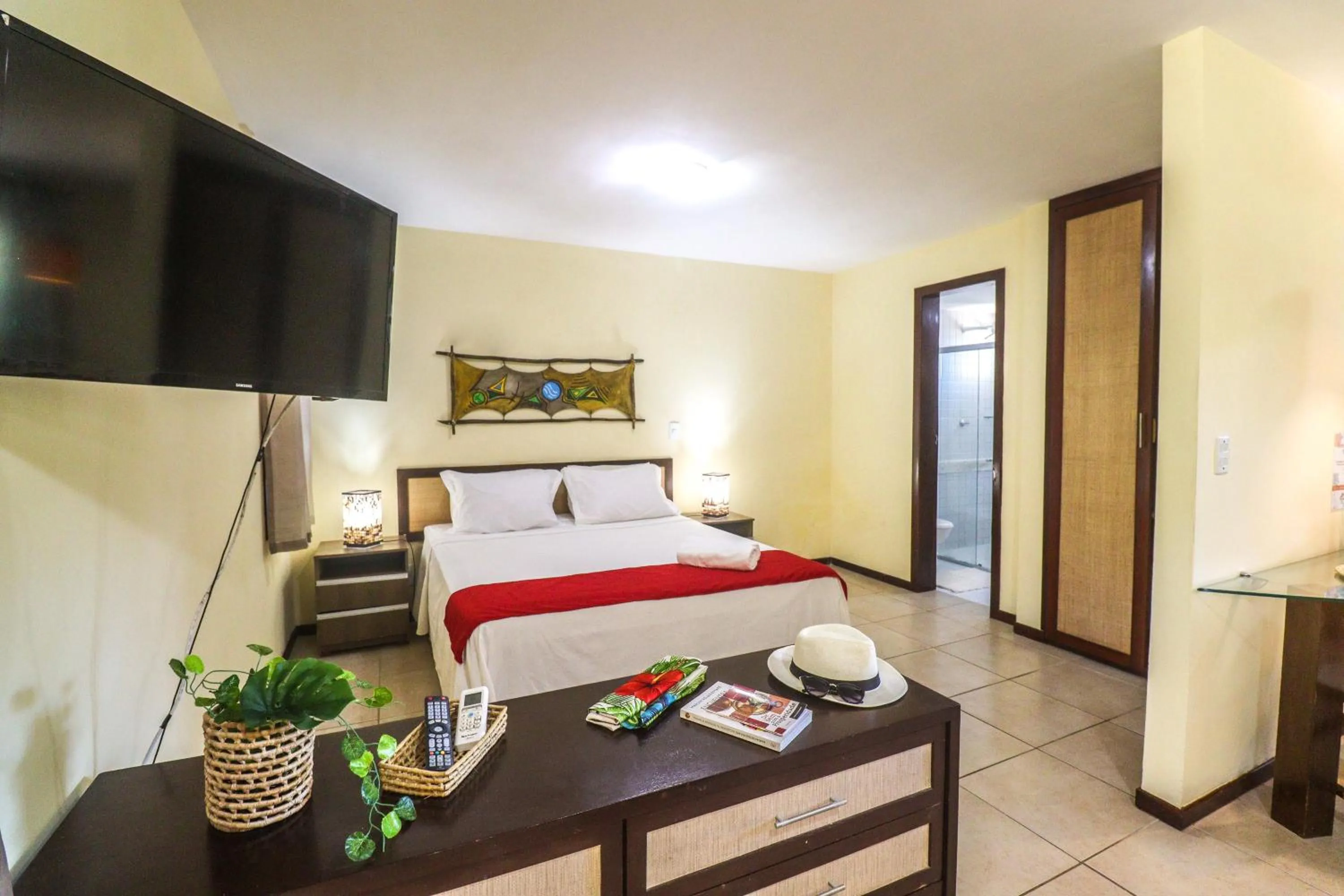 Bedroom, Bed in Solar Pipa by Pipa Centro