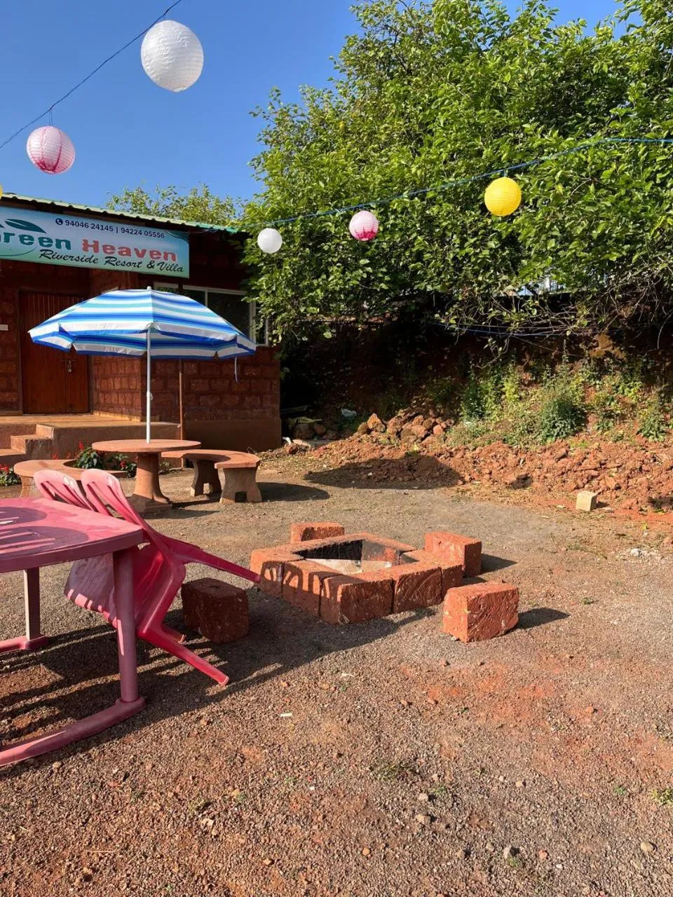 Green Heaven River Side Resort and Villa