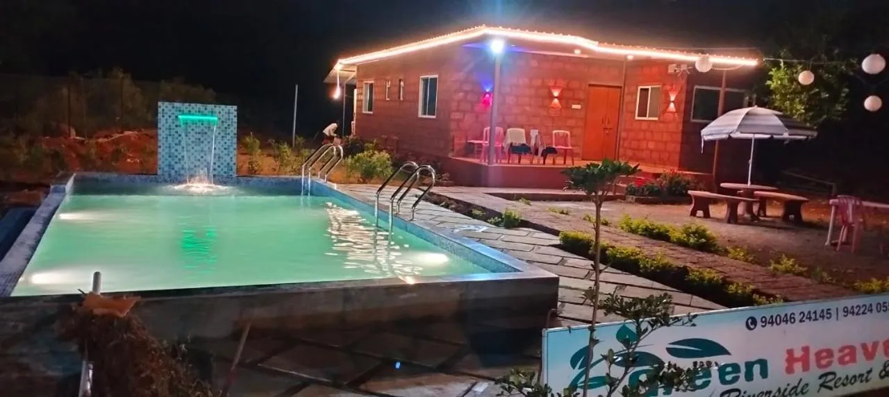 Pool view in Green Heaven River Side Resort and Villa