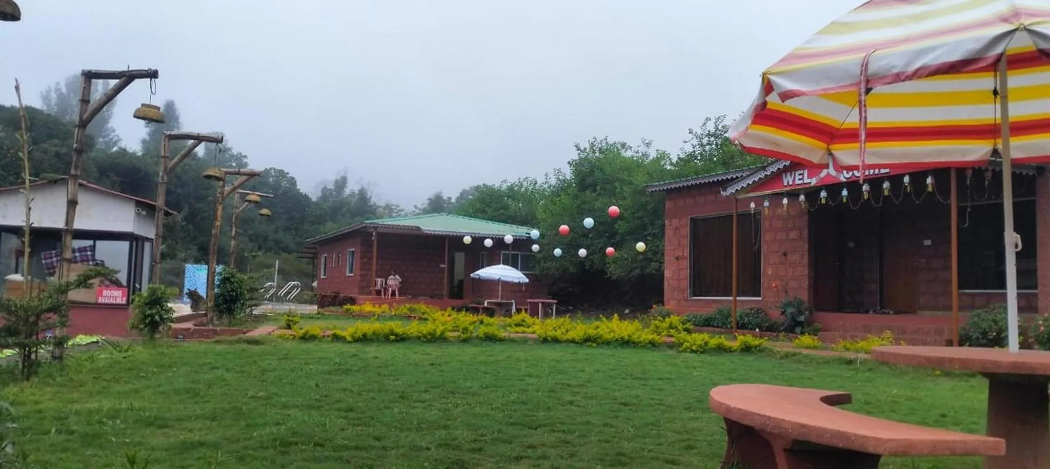 Property building in Green Heaven River Side Resort and Villa