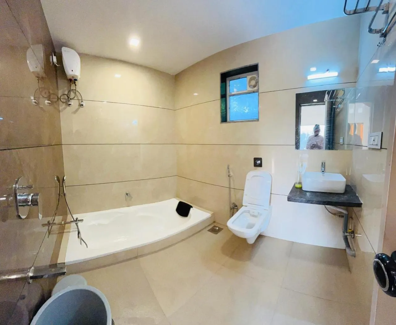 Bathroom in Green Heaven River Side Resort and Villa