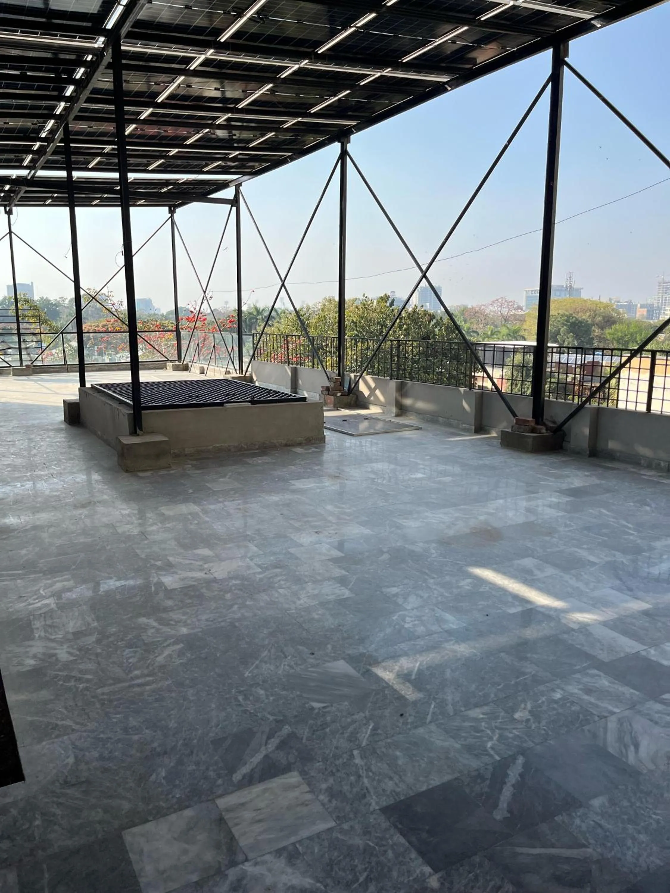 Restaurant/places to eat in Palm tree suites