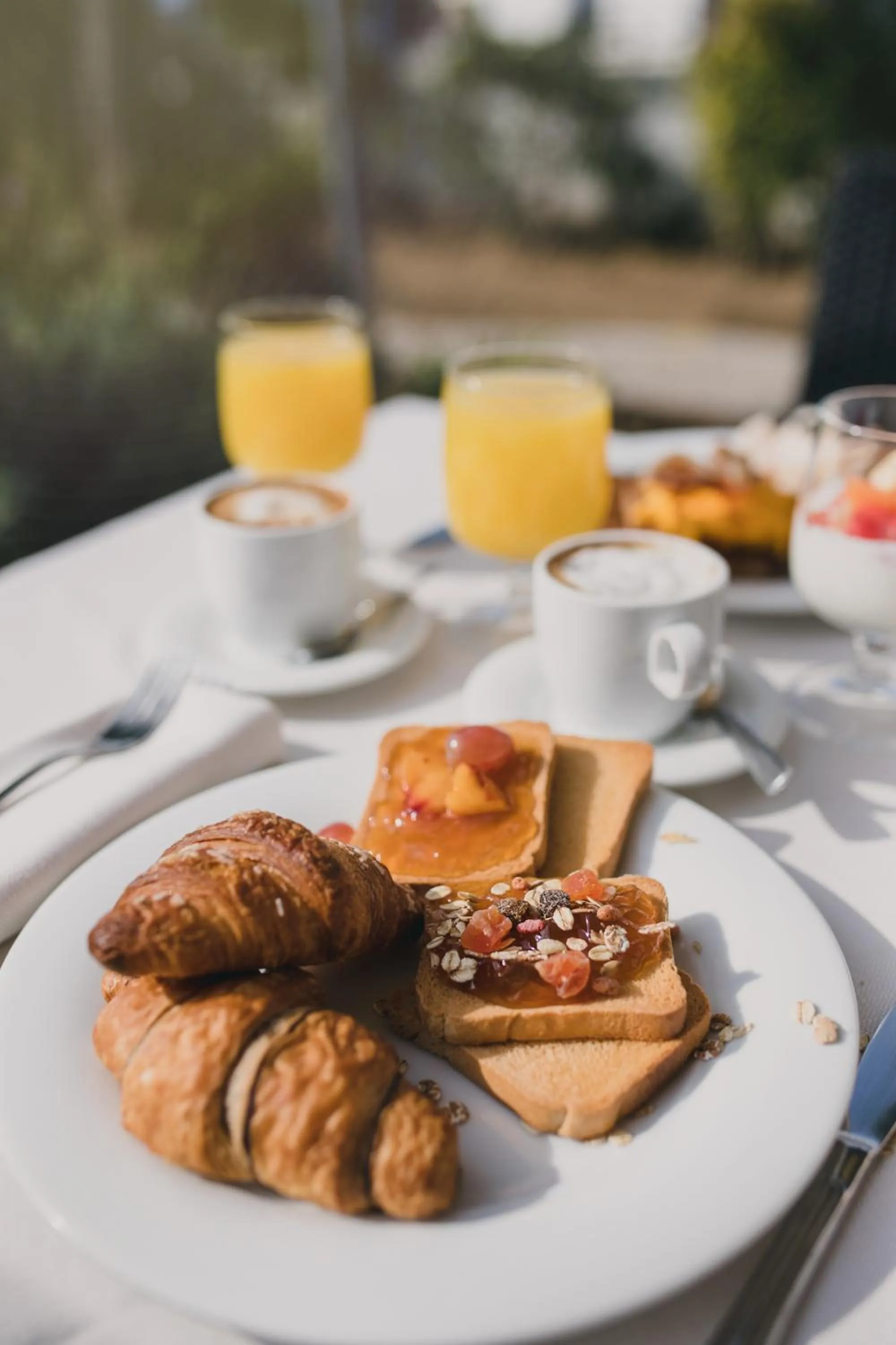 Buffet breakfast in Hotel La Bussola