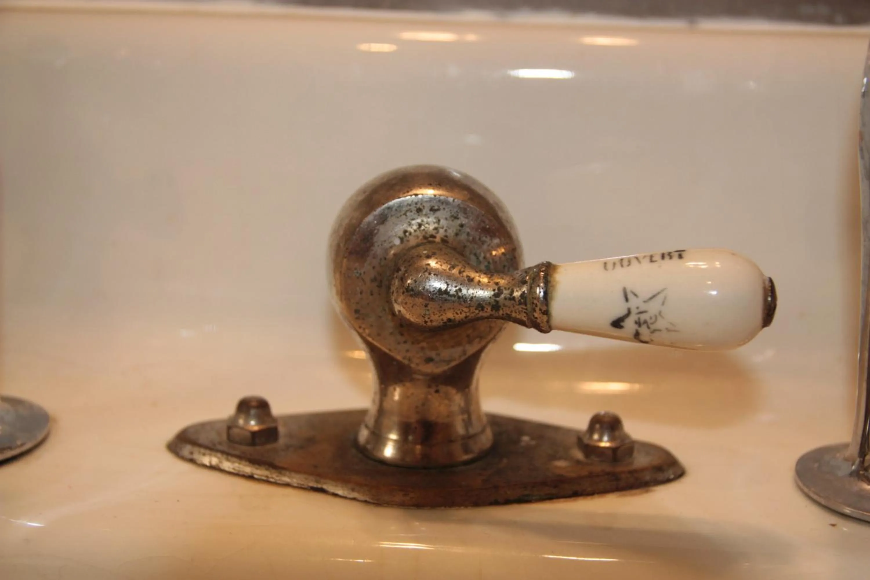 Bathroom in Clos du Magnolia