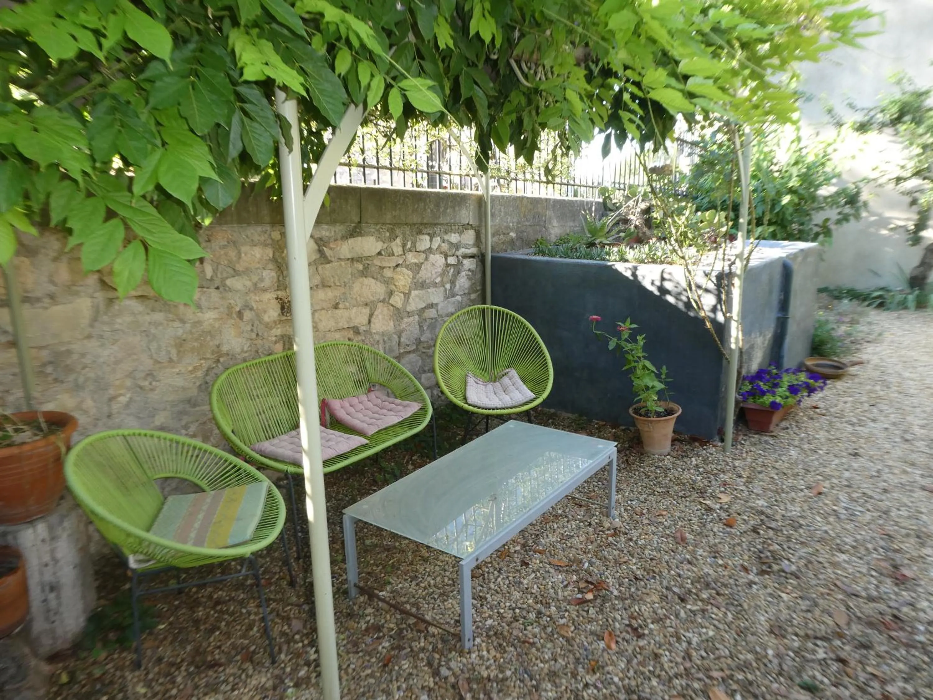 Garden in Clos du Magnolia