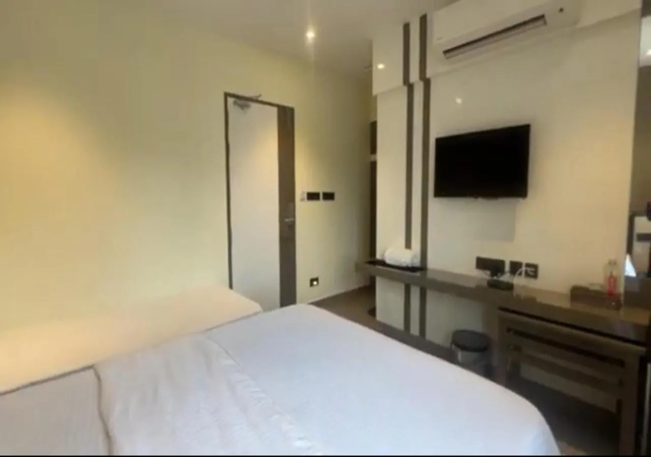 Bed in MAS Residency