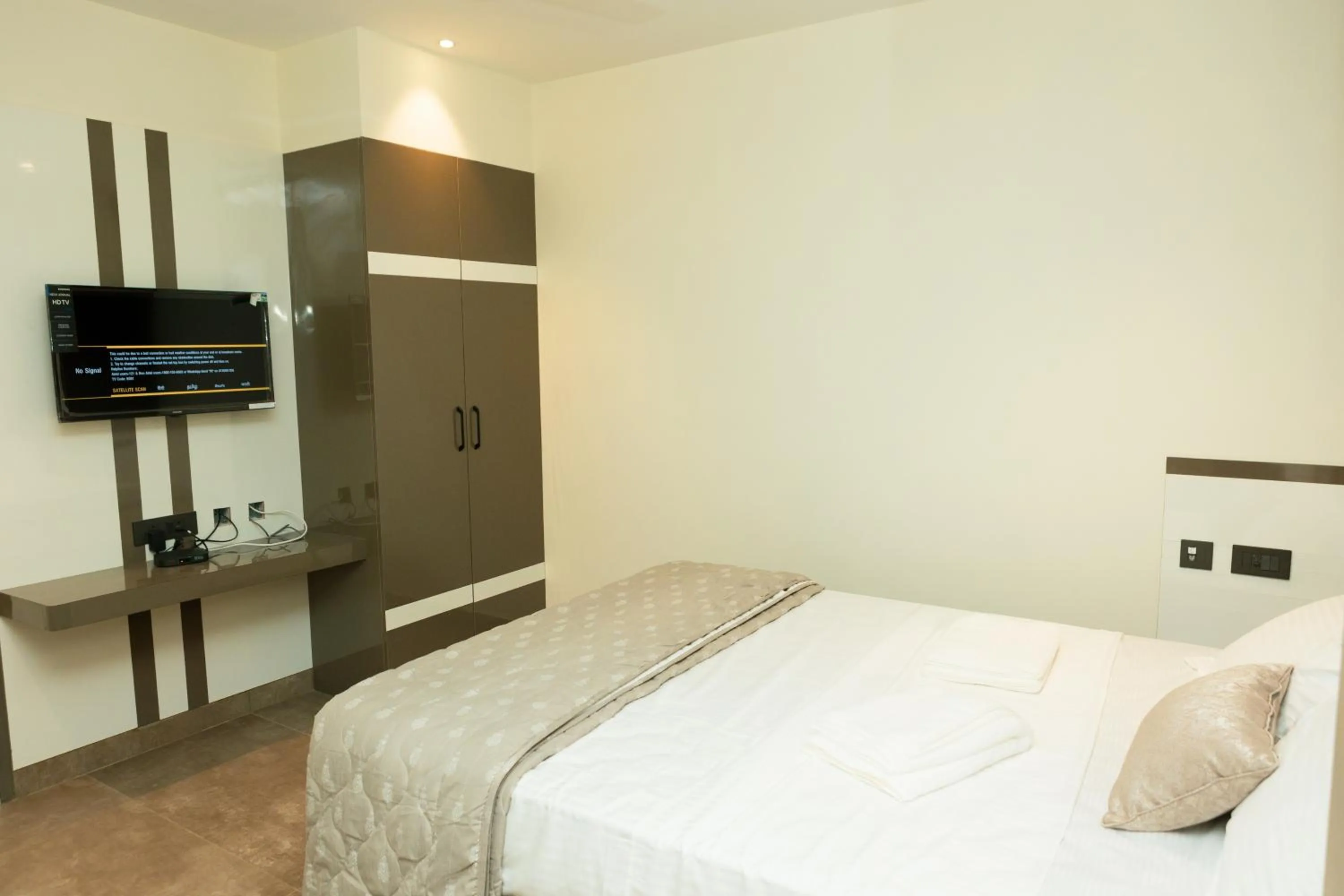 TV and multimedia, Bed in MAS Residency