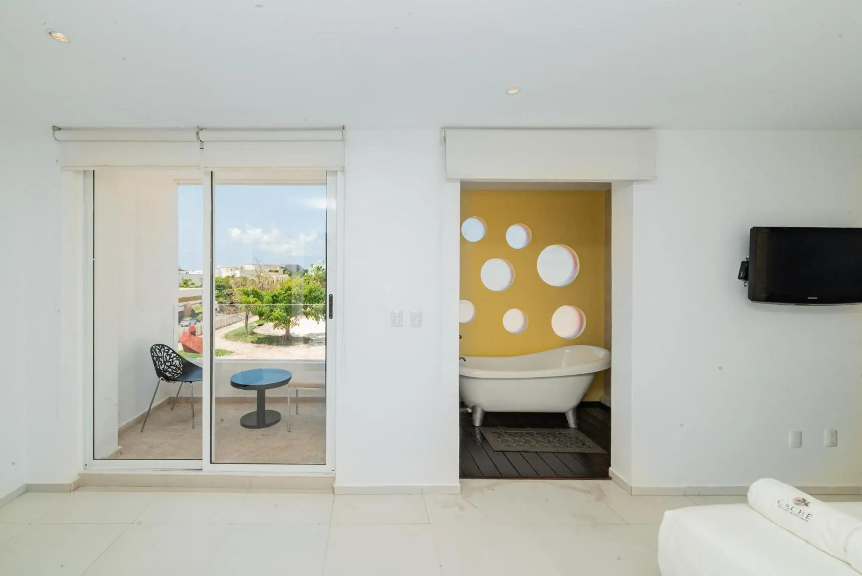 Junior Suite with Balcony in Cache Hotel Boutique - Adults Only Junior Suite with Balcony in Cache Hotel Boutique - Adults Only