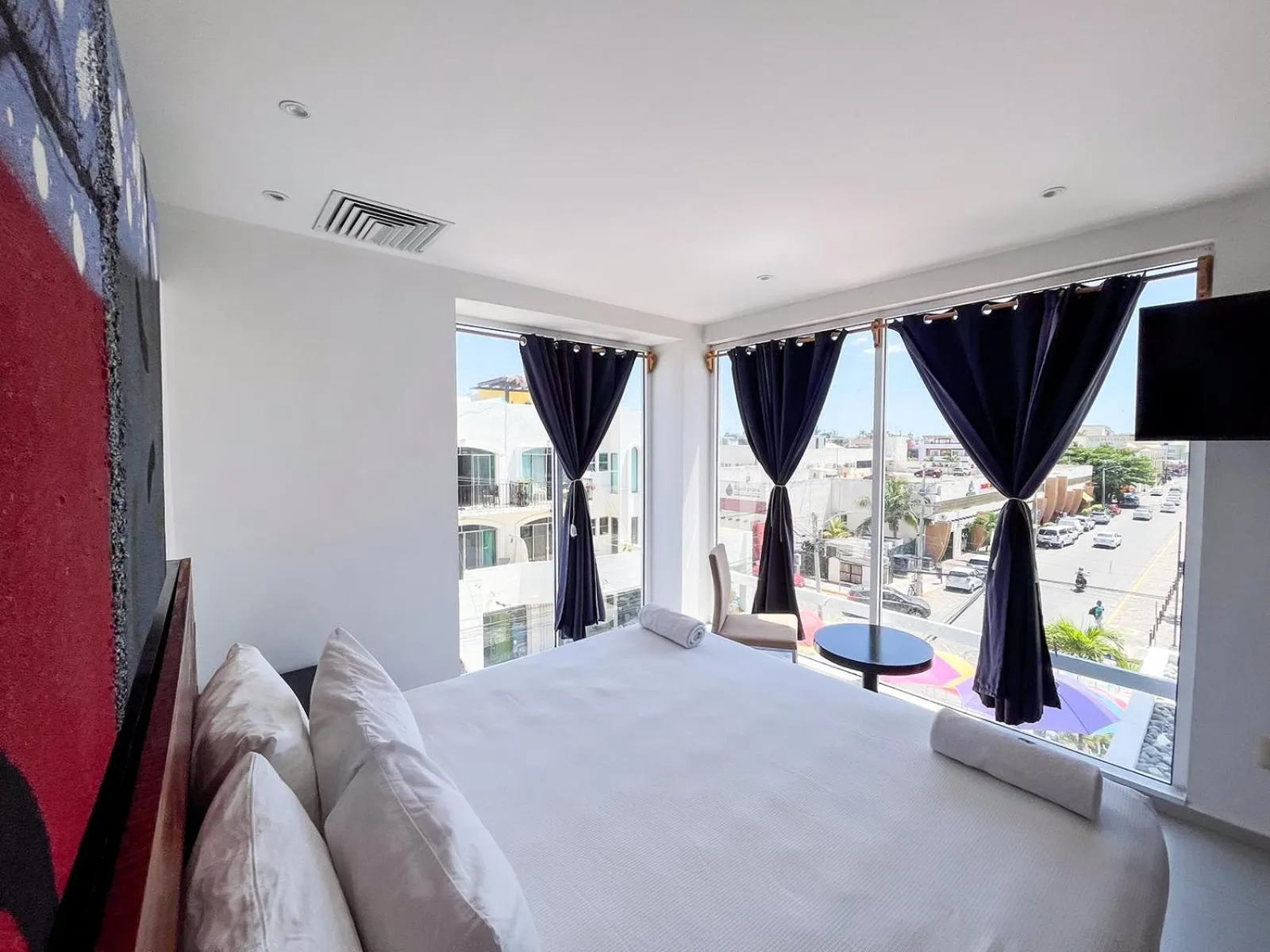 View (from property/room), Bed in Cache Hotel Boutique - Adults Only