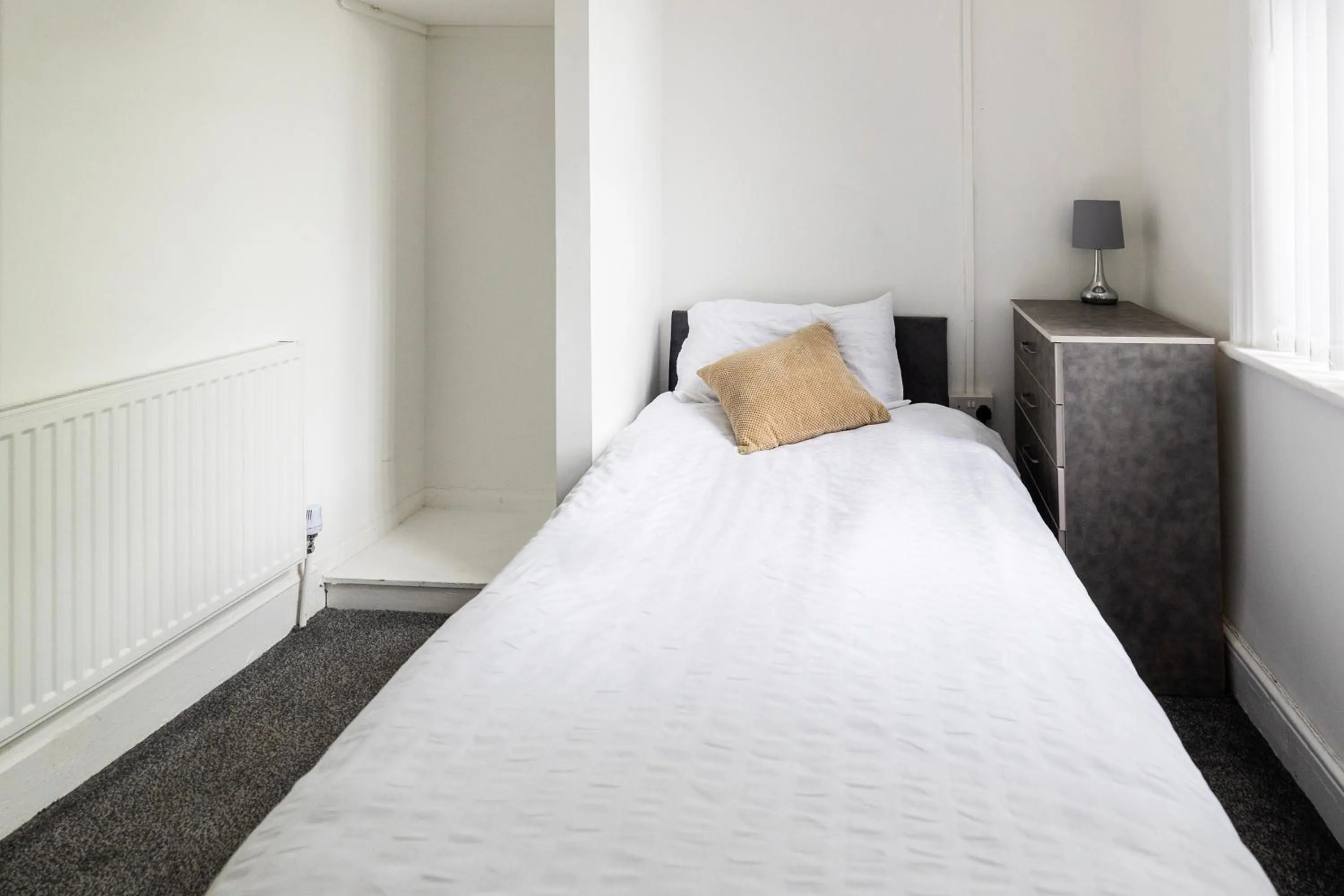 Bedroom, Bed in OYO A Better Night Hotel - Manchester Salford