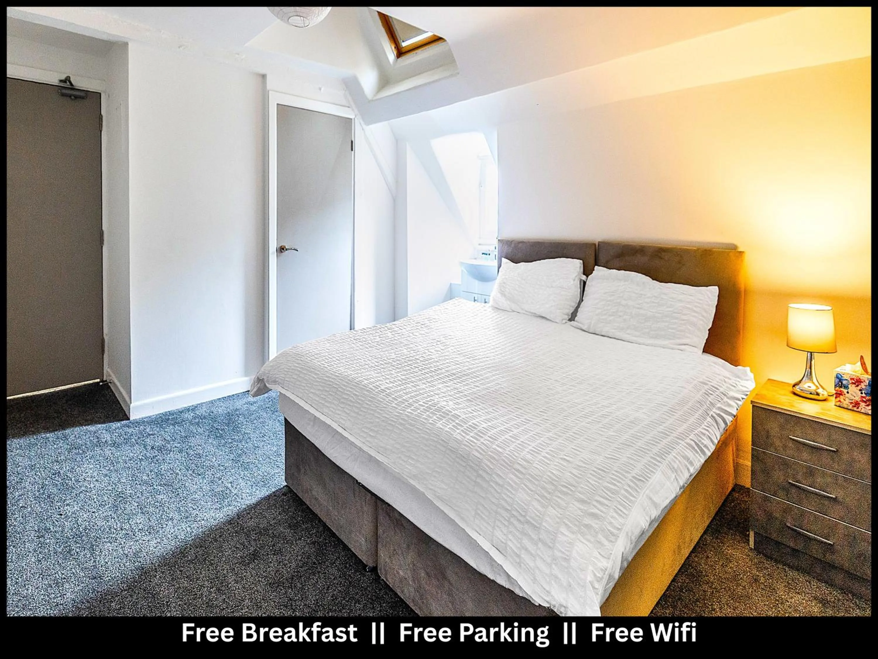 Bedroom, Bed in OYO A Better Night Hotel - Manchester Salford